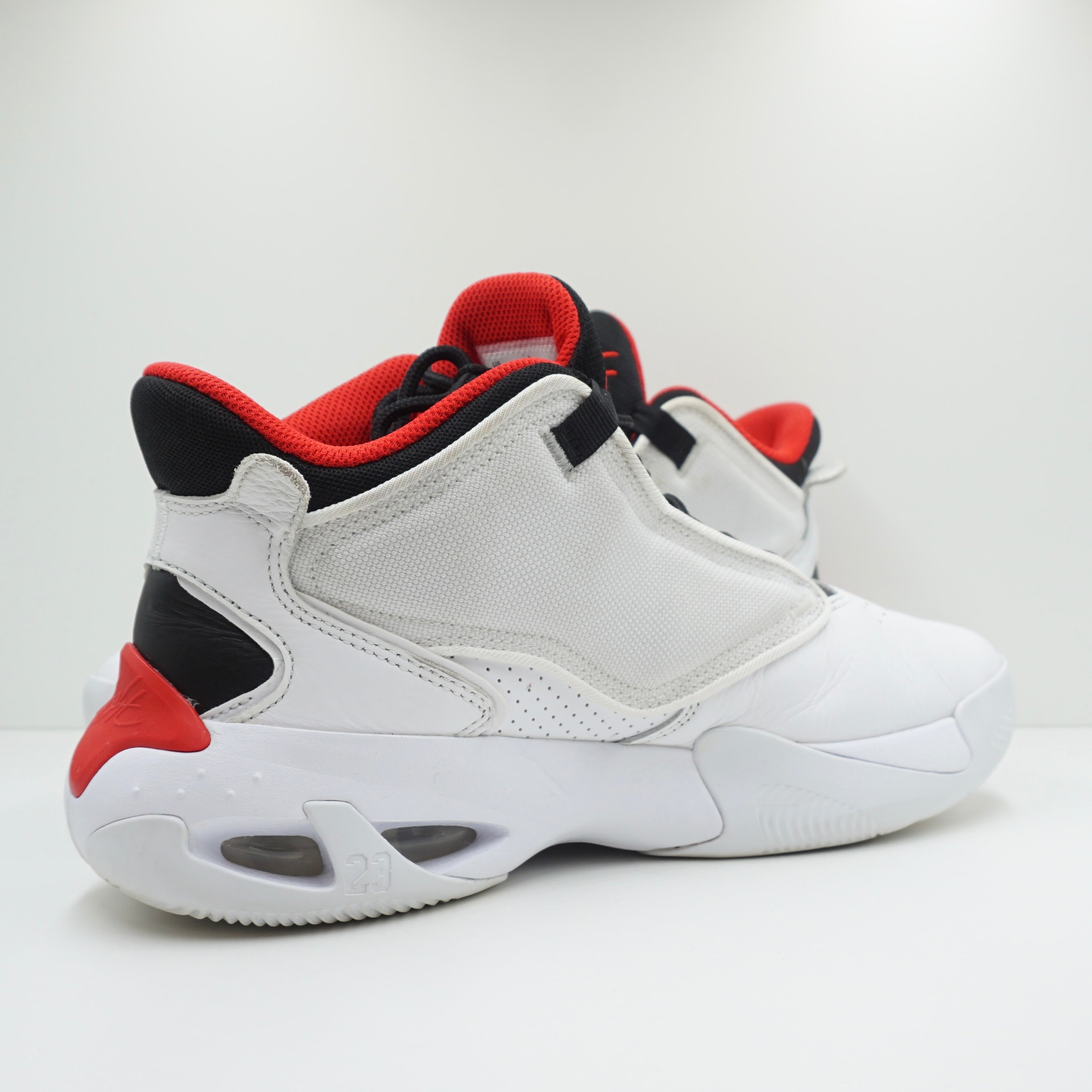 Jordan Max Aura 4 White University Red