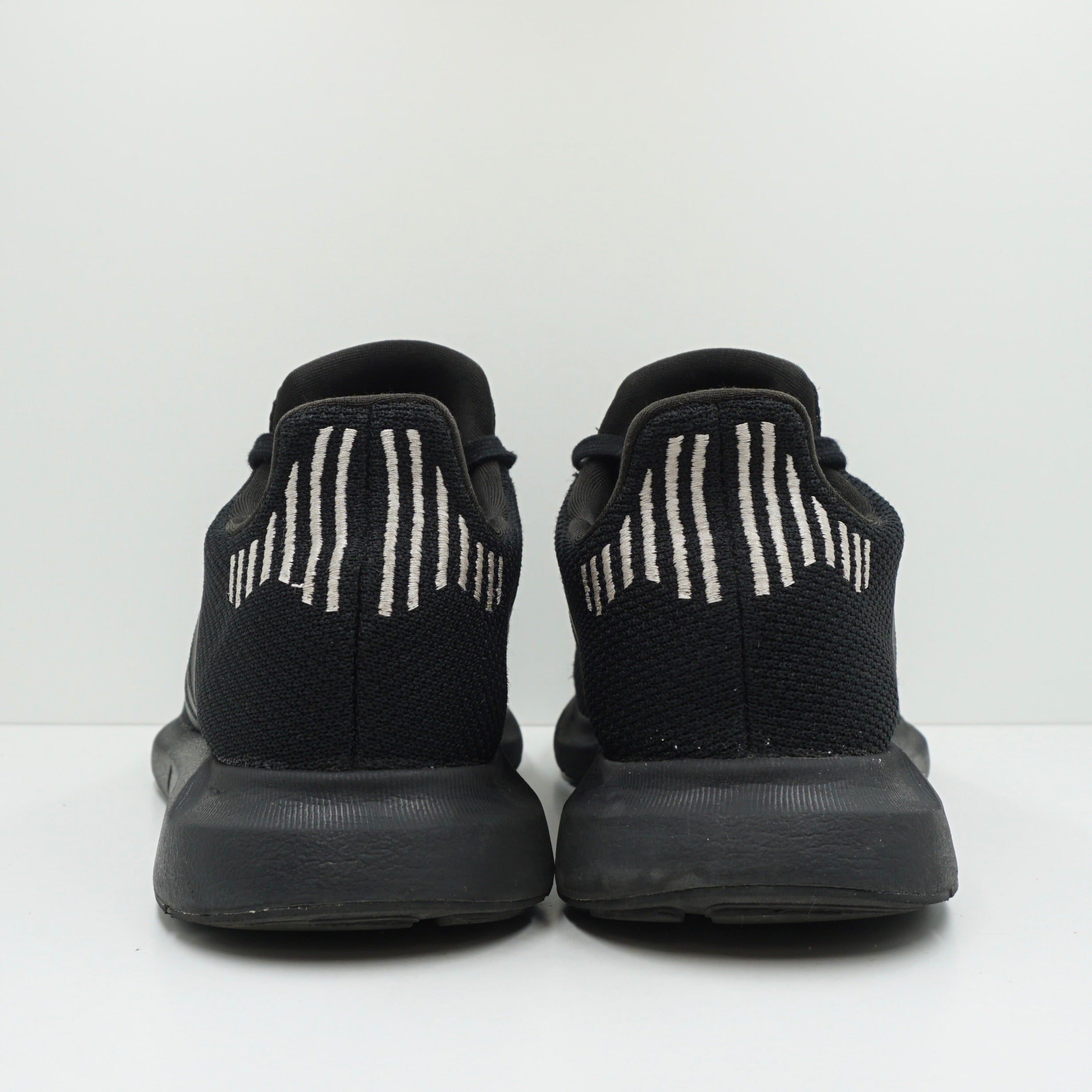 Adidas Swift Run 1.0 Core Black Wonder Quartz (W)