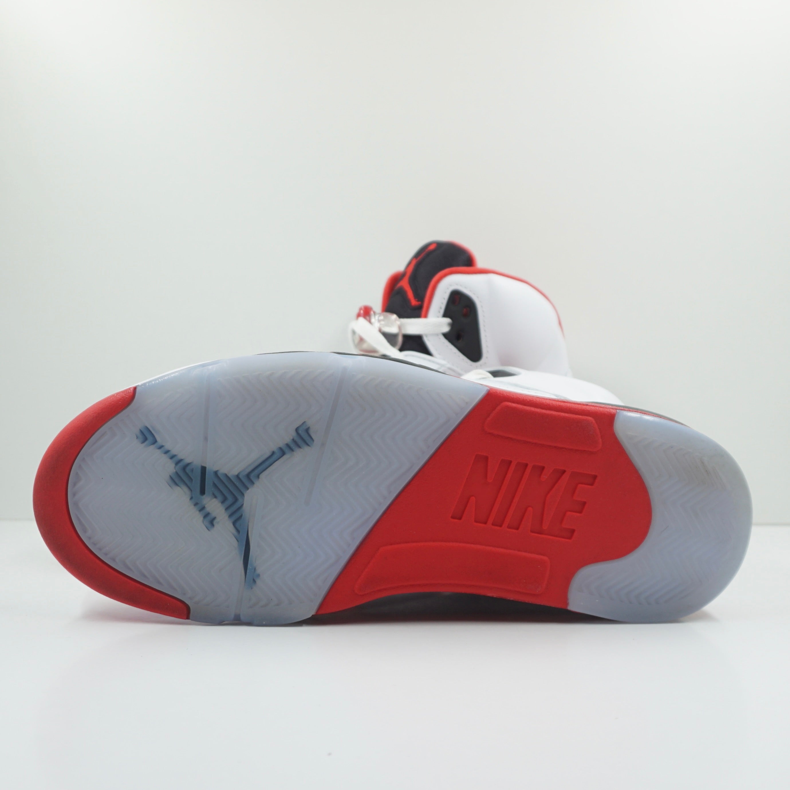 Jordan 5 Retro Fire Red Black Tongue (2025)
