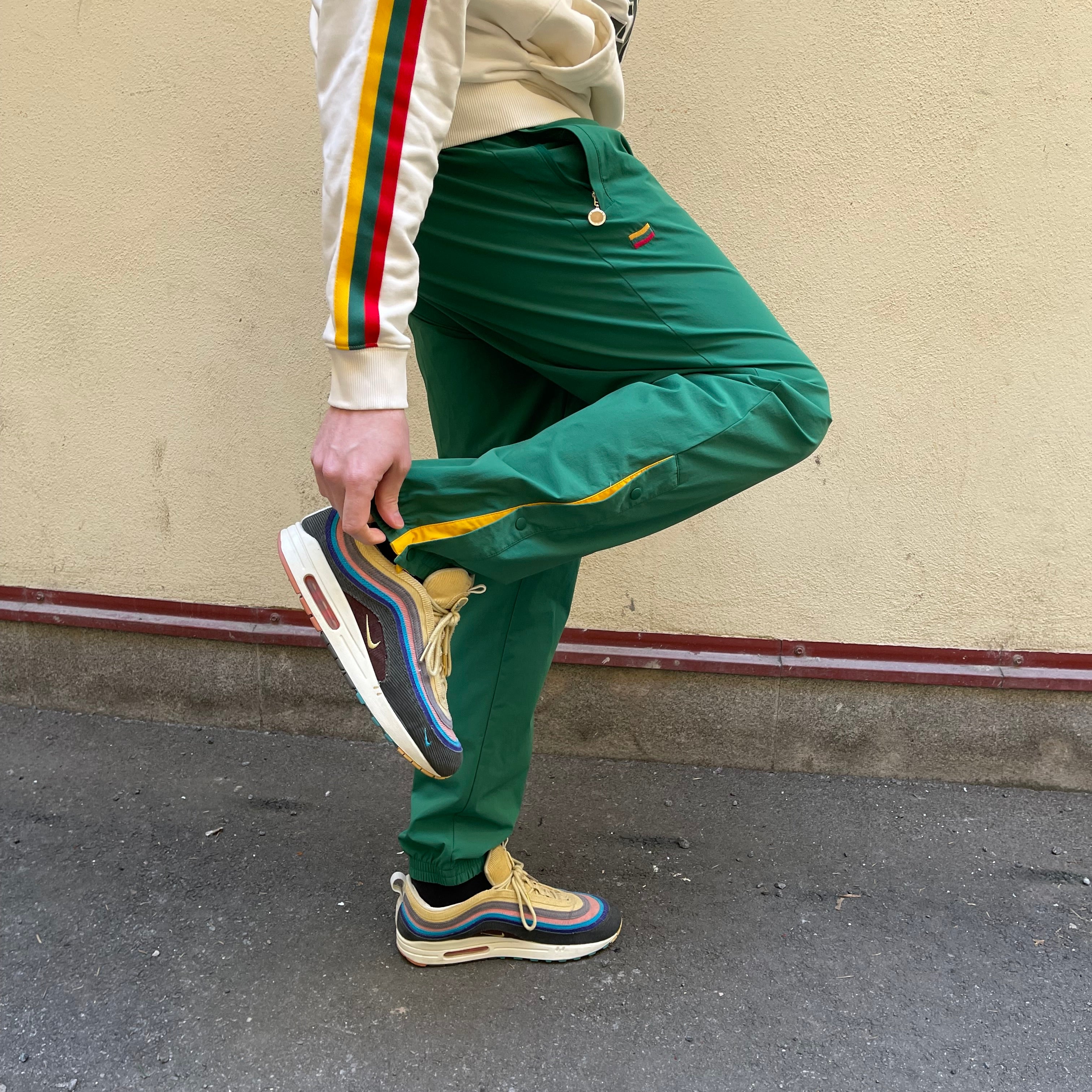 Audimas Lietuva Hoodie & Pants Set