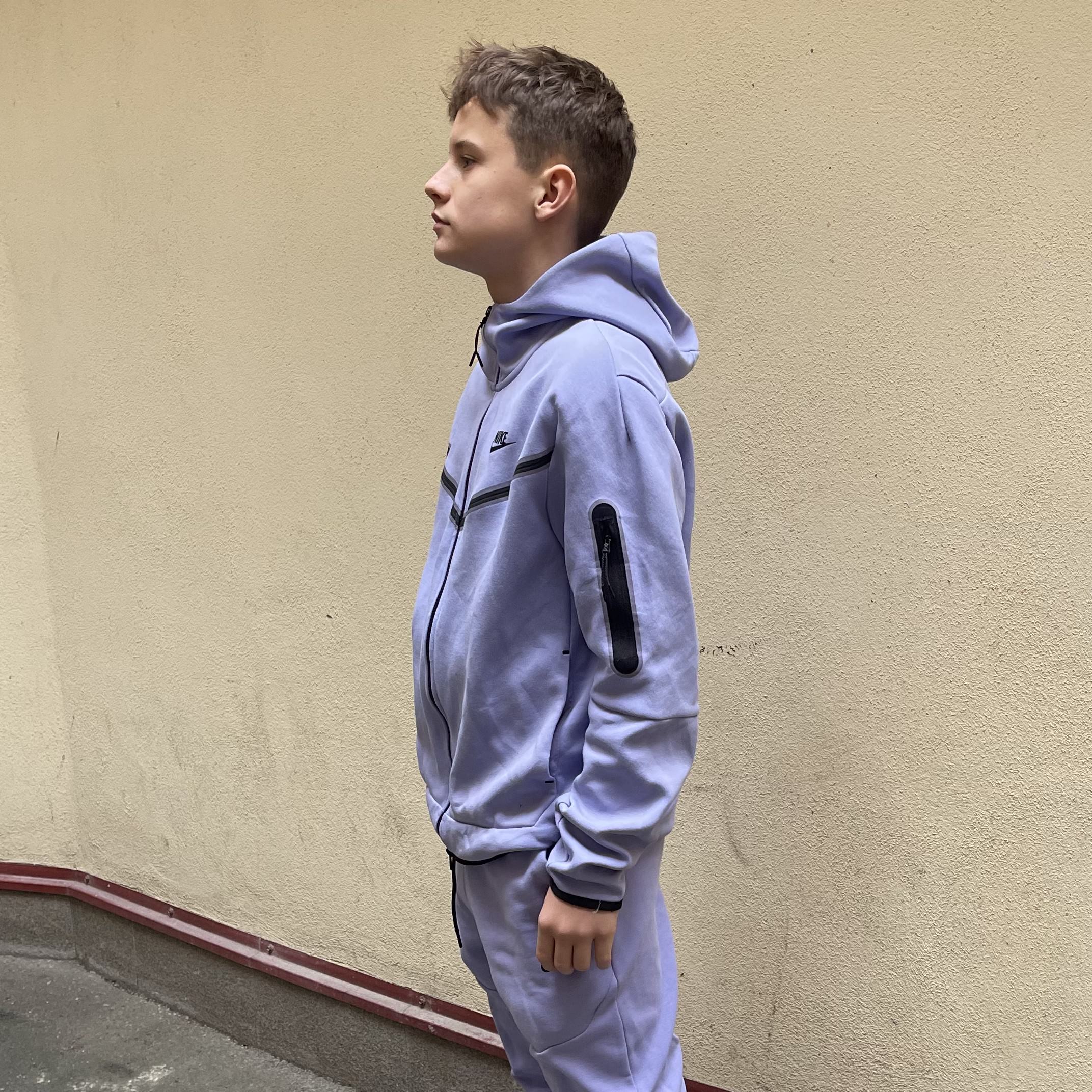 Nike Sportswear Tech Fleece Thistle Purple Hoodie Pants Set