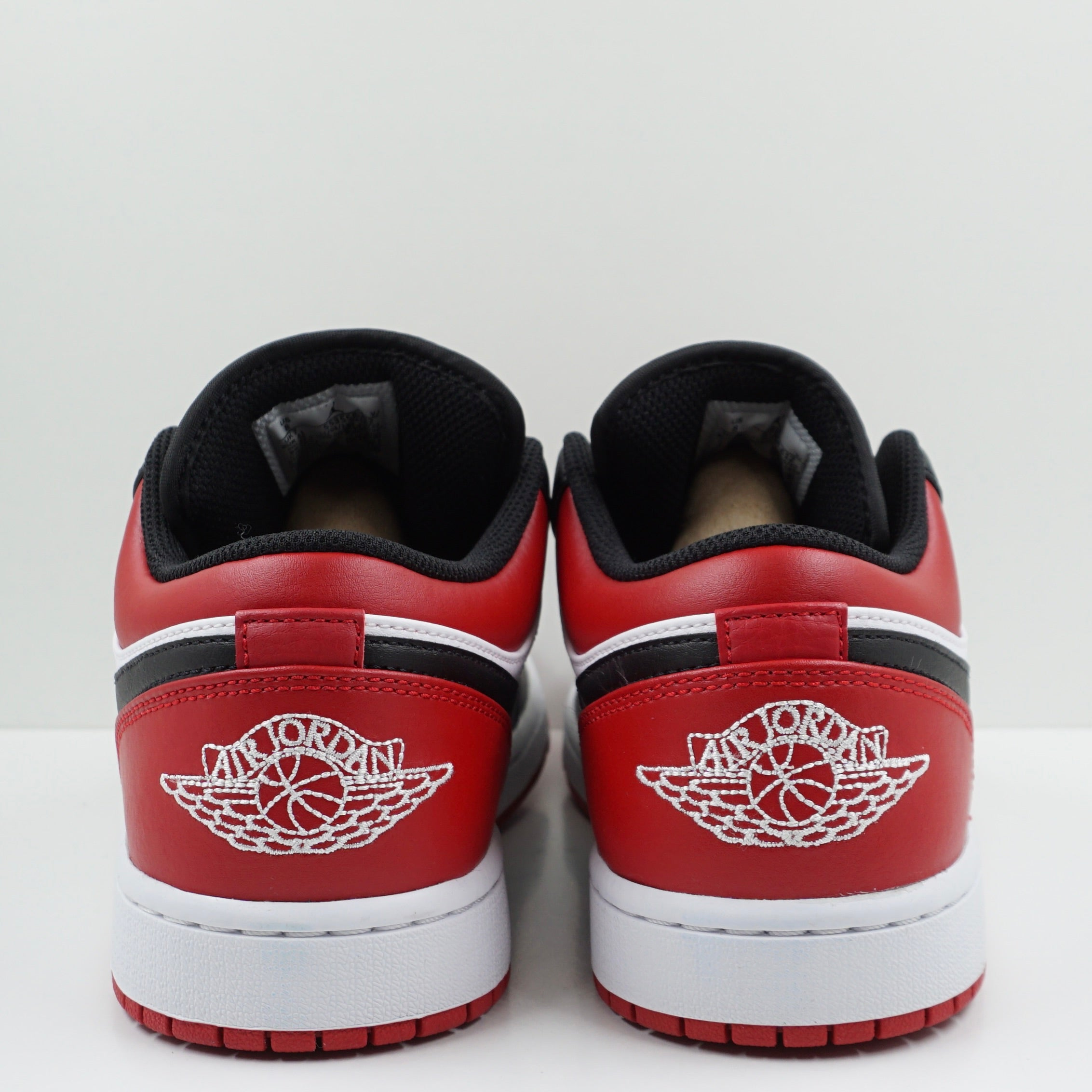 Jordan 1 Low Bred Toe