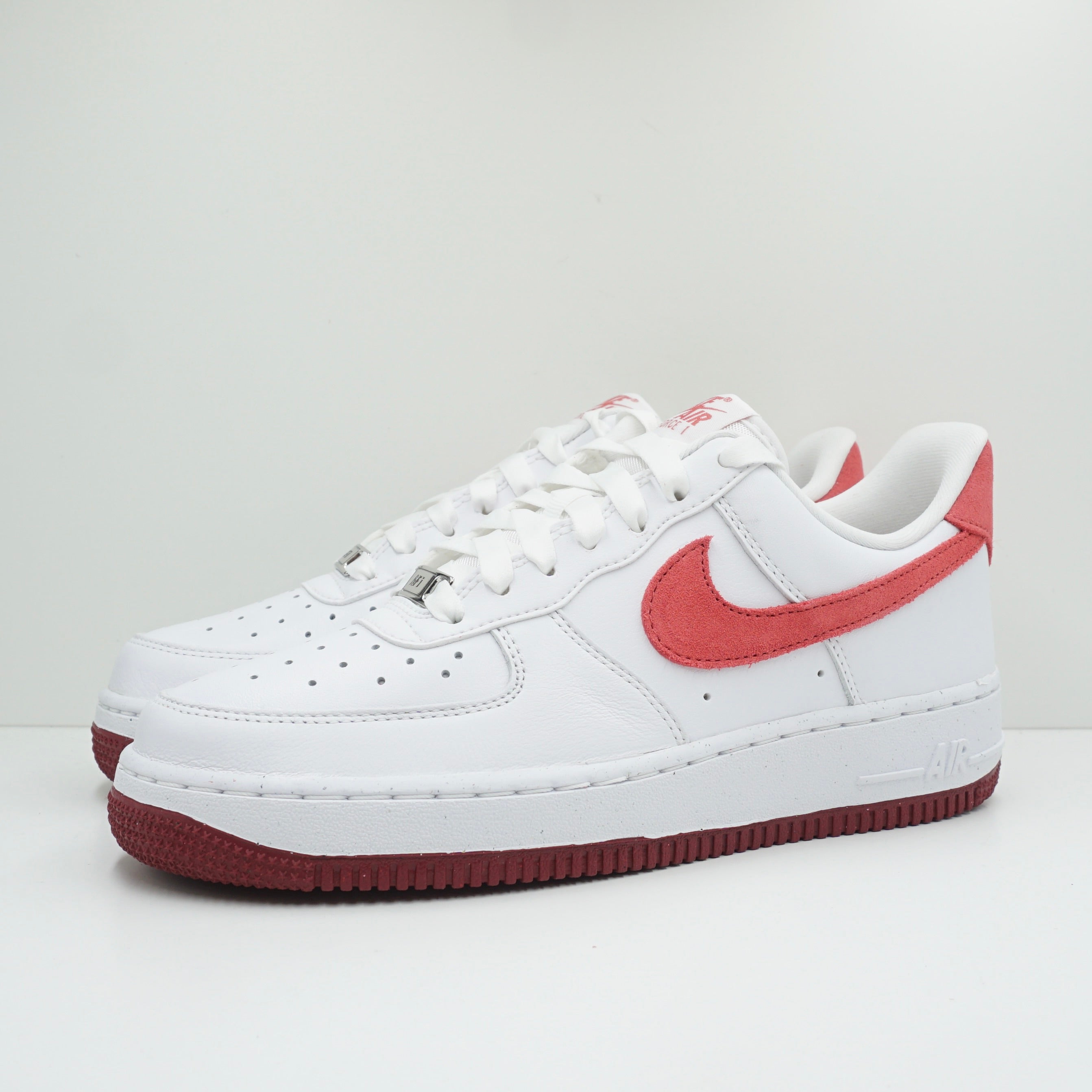 Nike Air Force 1 Low '07 XLD Valentine's Day 2024 (W)