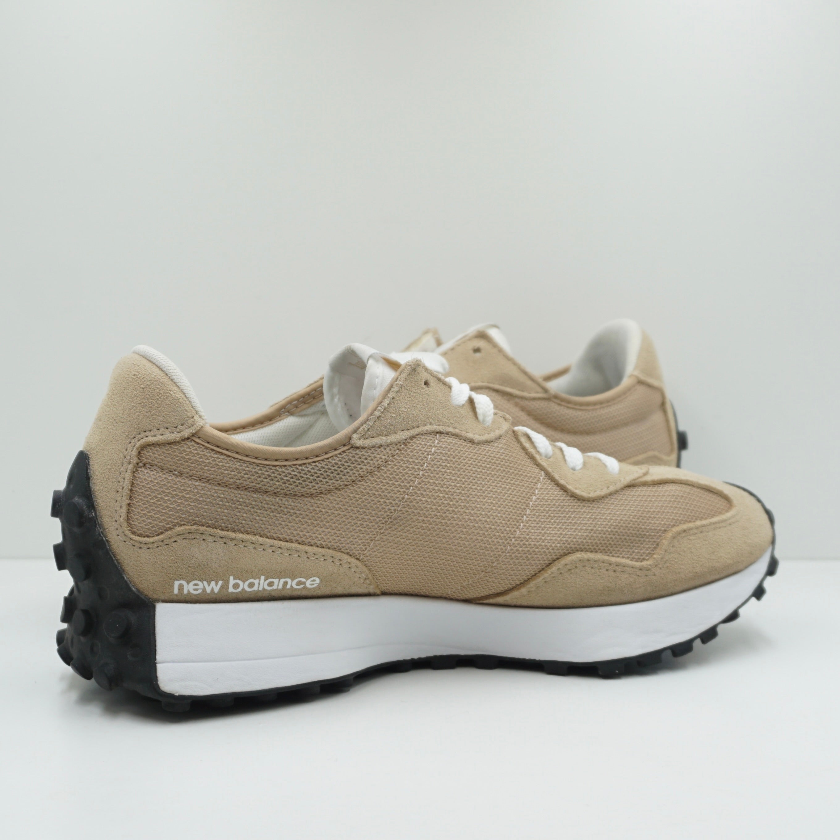 New Balance 327 Tan Silver