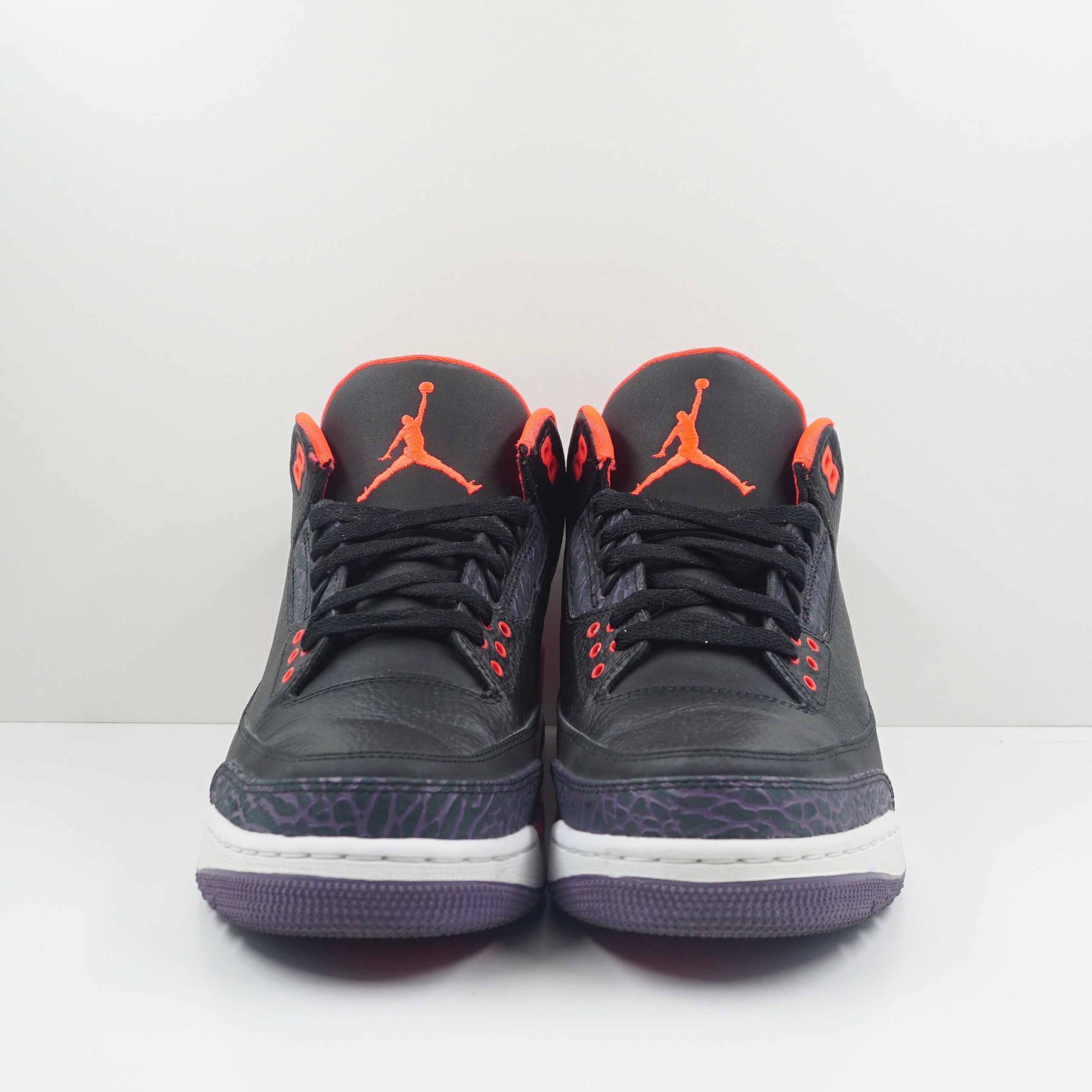Jordan 3 Retro Crimson