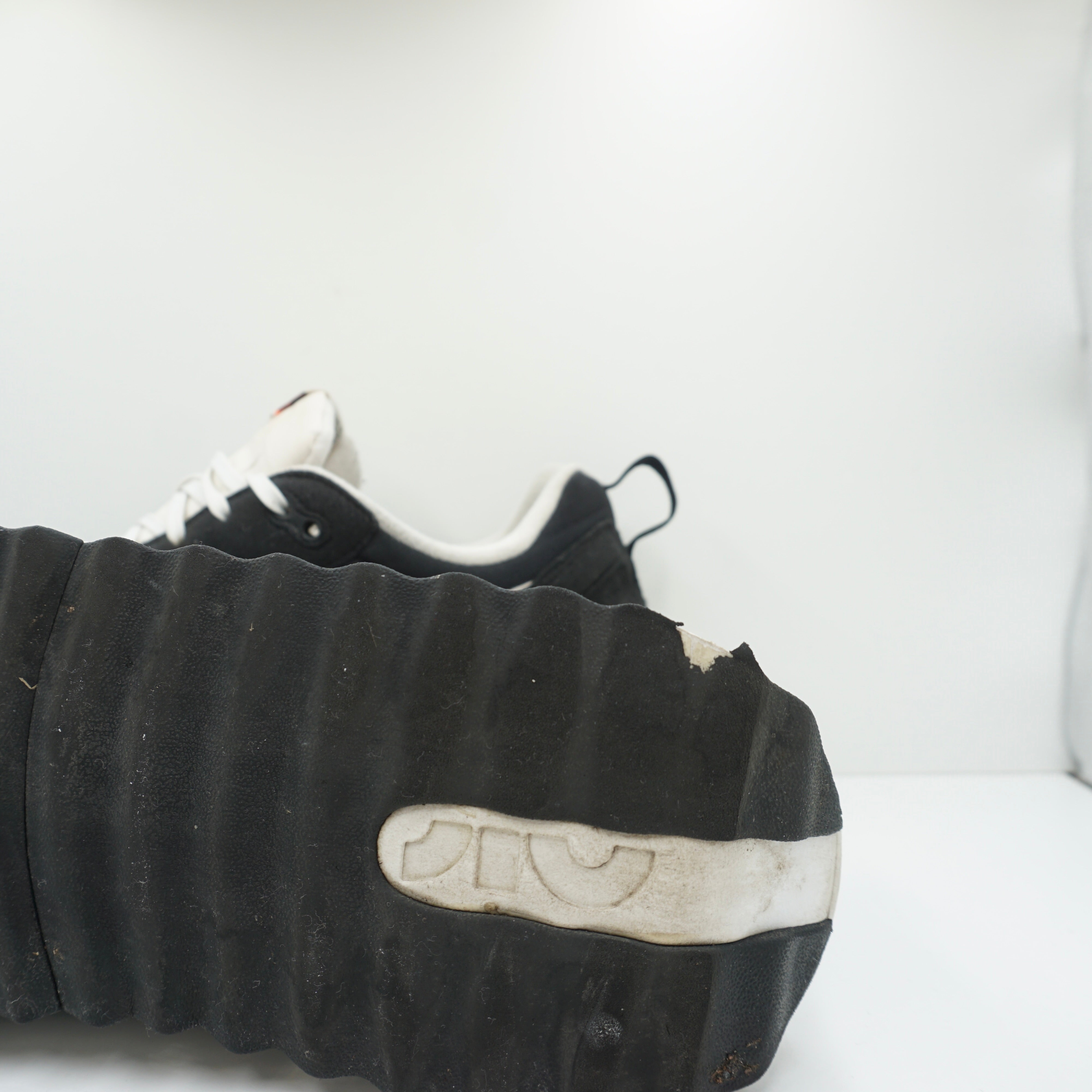 Nike Air Max Dawn Black White