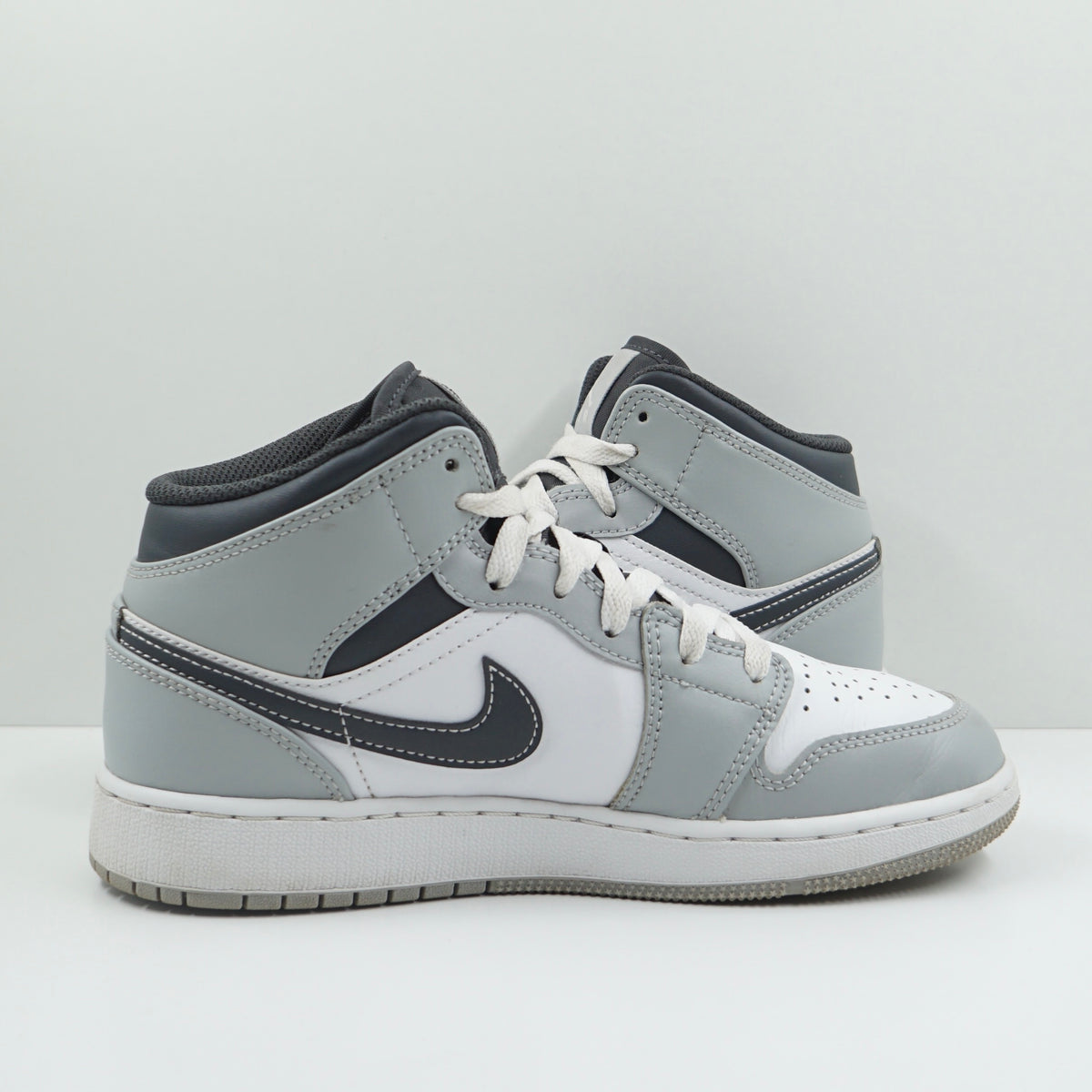 Jordan 1 Mid Light Smoke Grey (GS)