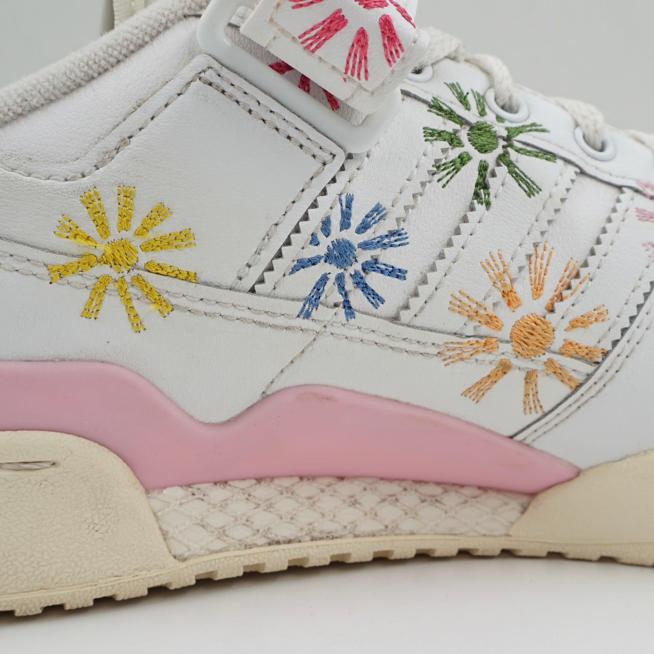 Adidas Forum Low Love Unites Pride (2021)