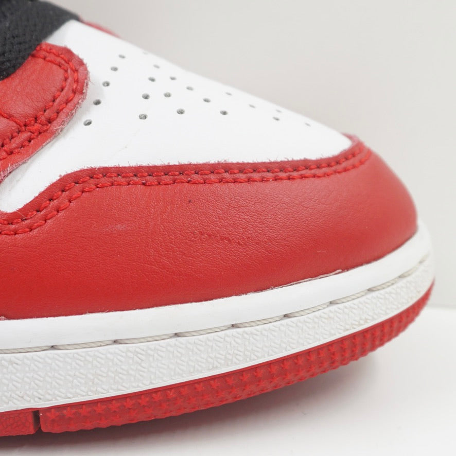 Jordan 1 Low Bulls (GS)