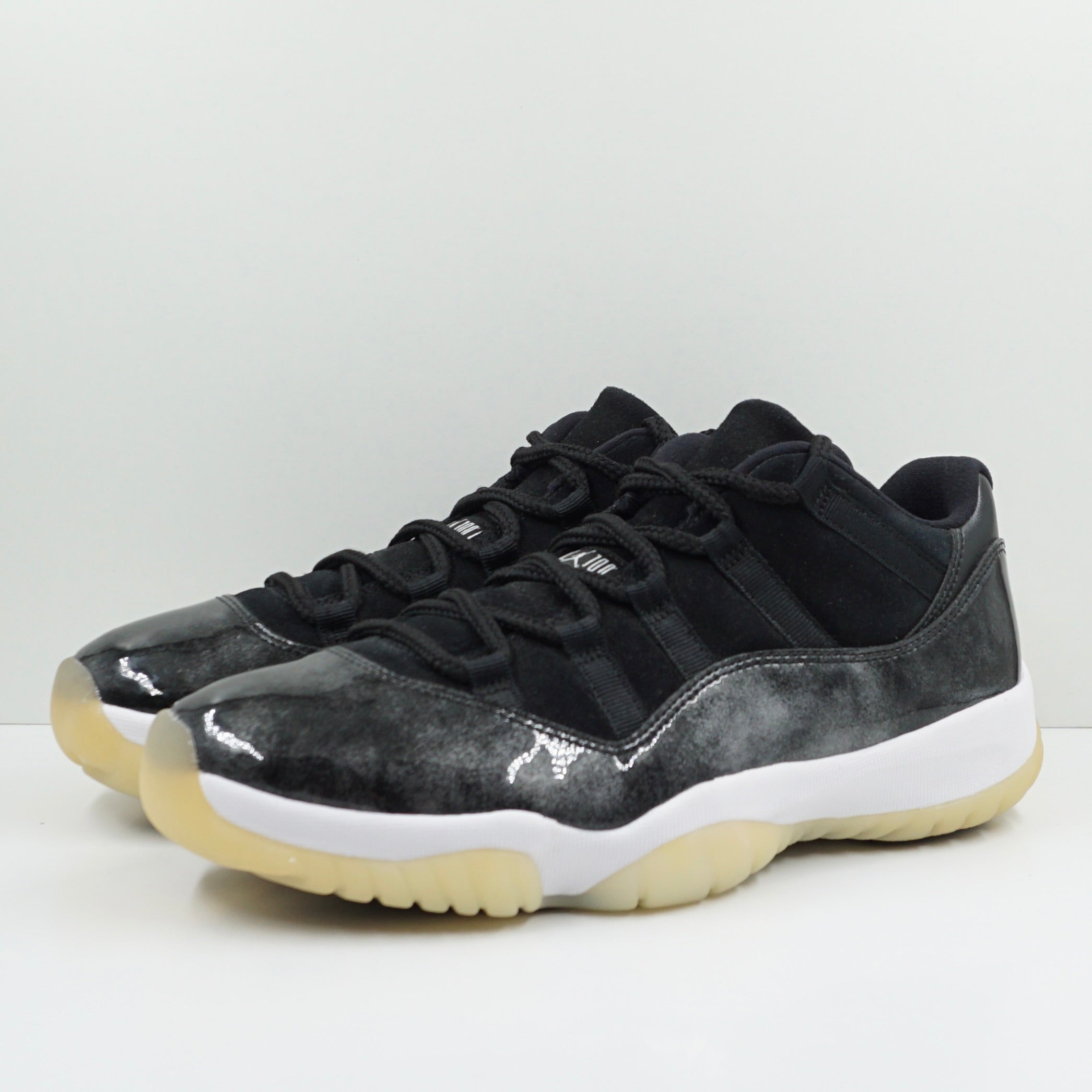 Jordan 11 Retro Low Barons