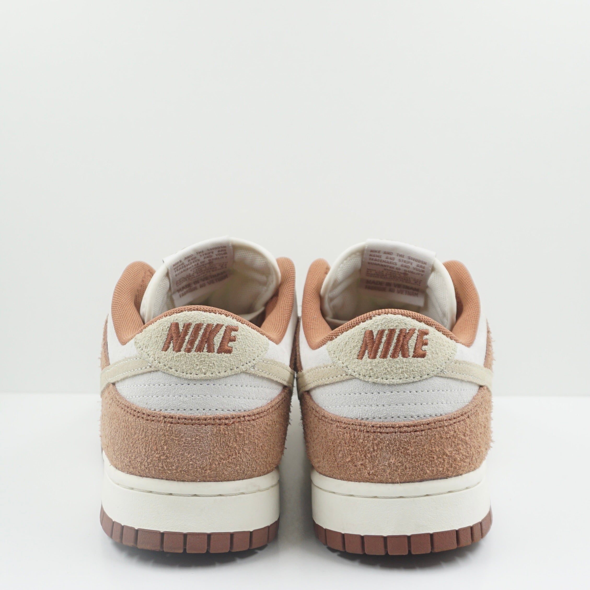 Nike Dunk Low Medium Curry