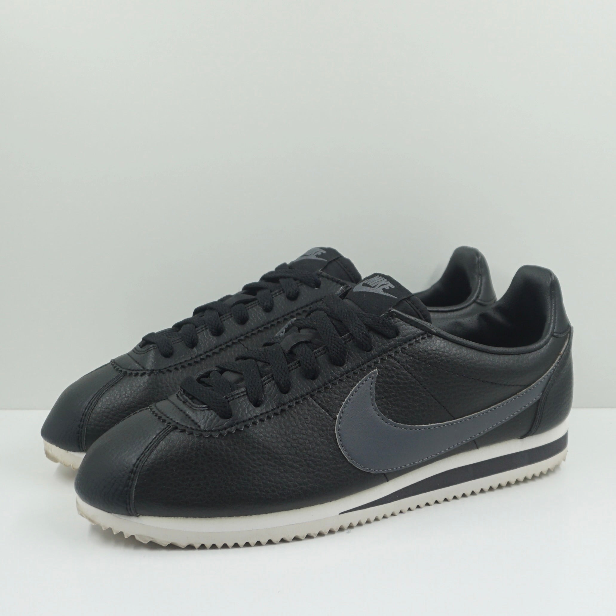 Nike Classic Cortez Leather Black Dark Grey White