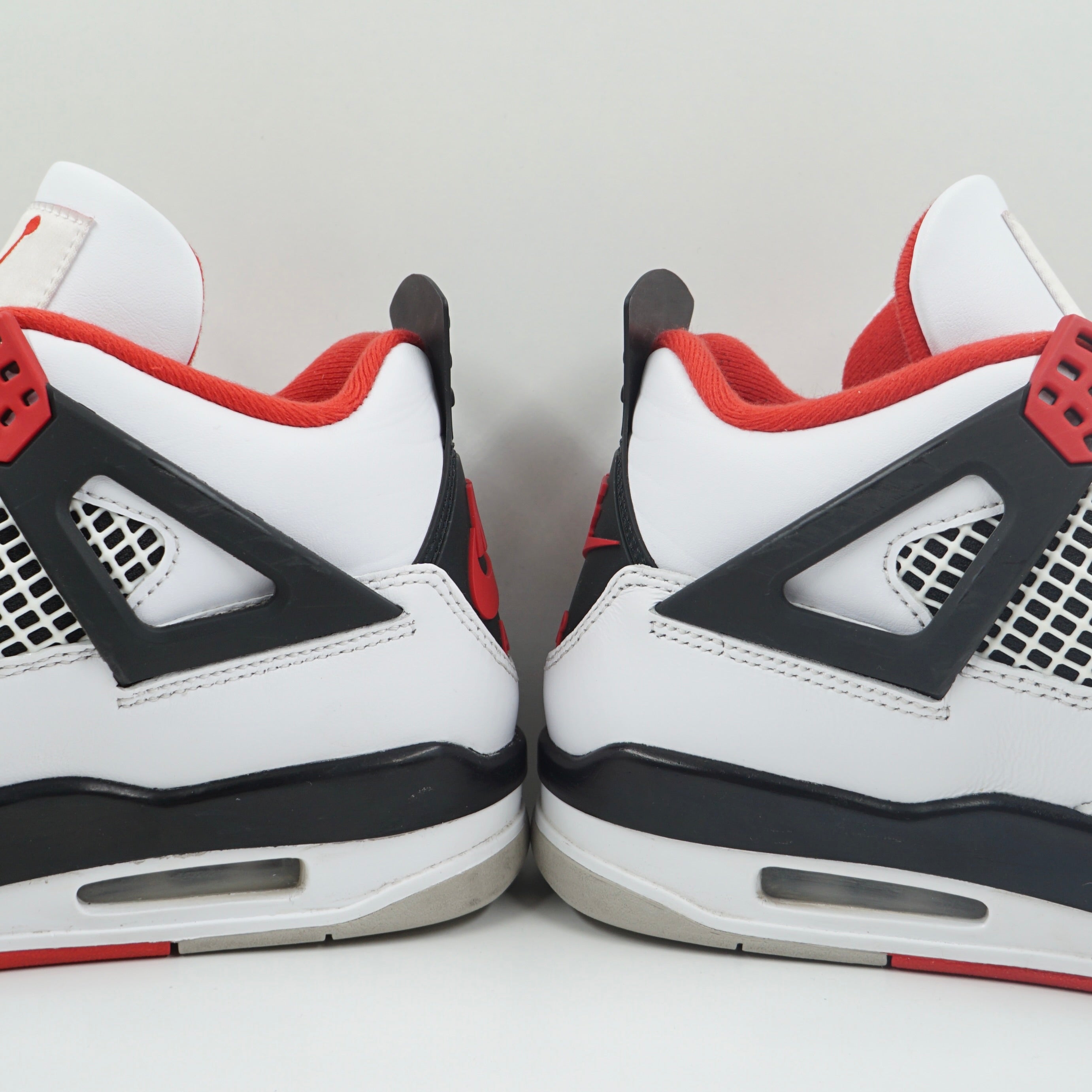 Jordan 4 Retro Fire Red (2020)