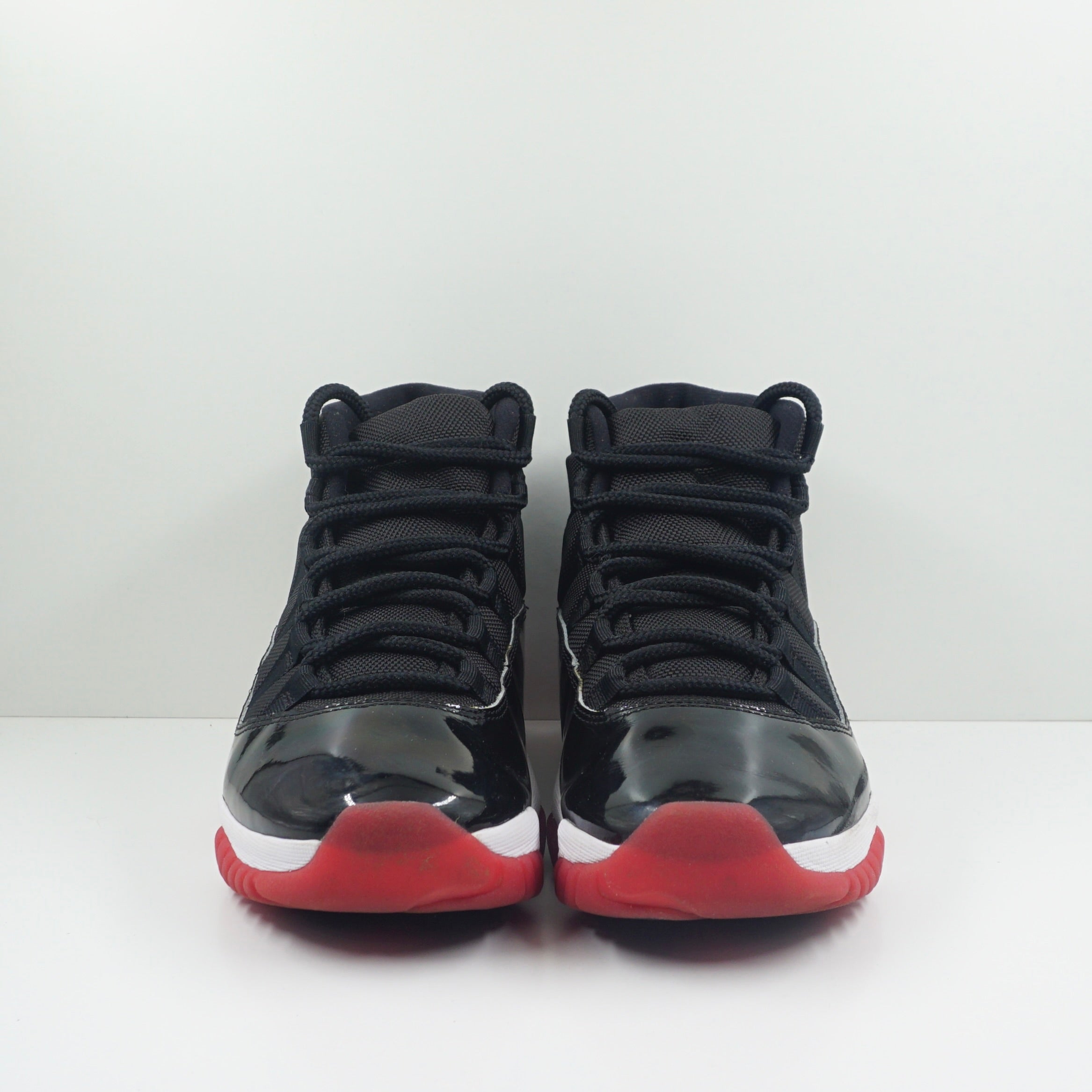Jordan 11 Retro Playoffs Bred (2019)
