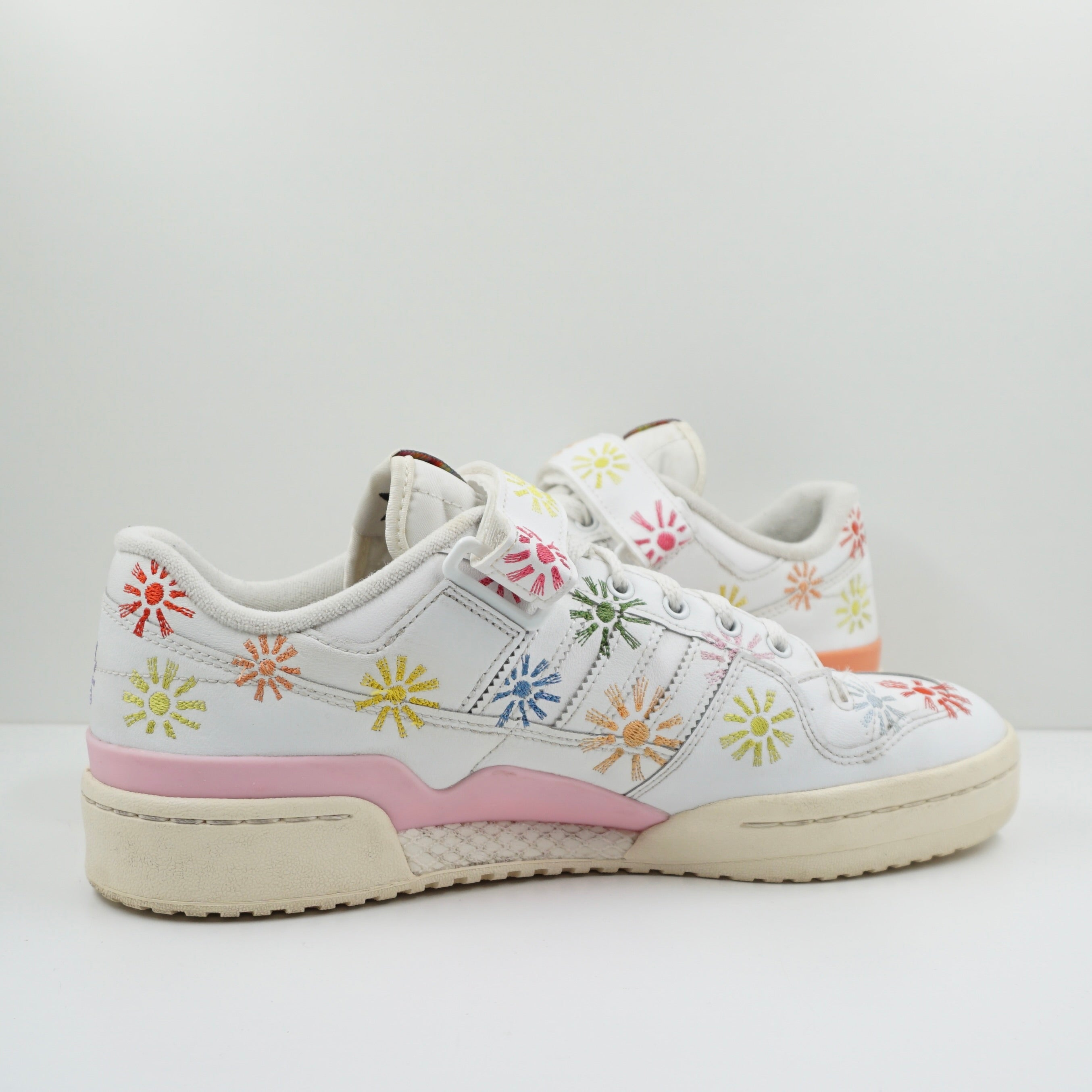 Adidas Forum Low Love Unites Pride (2021)