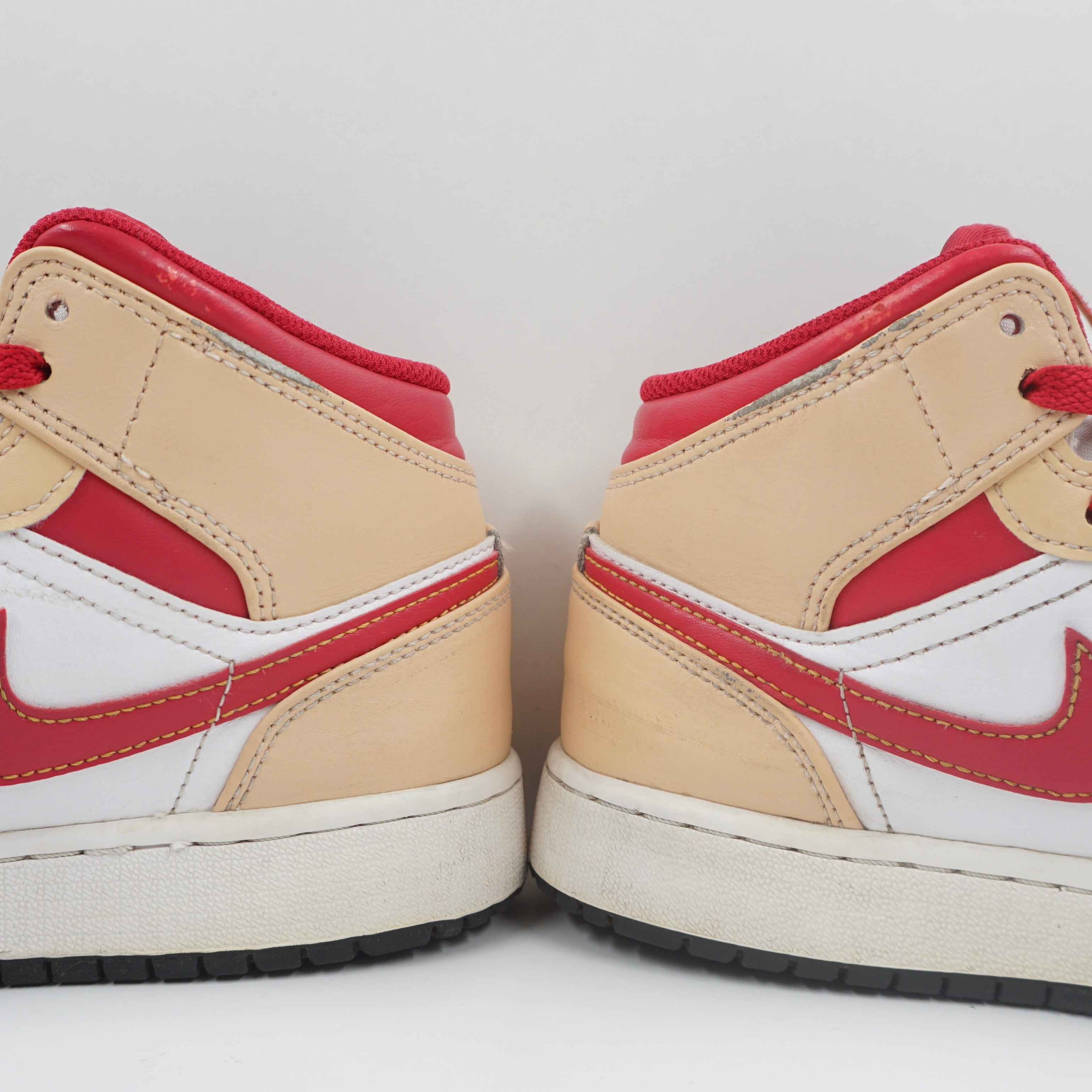 Jordan 1 Mid Light Curry Cardinal (GS)
