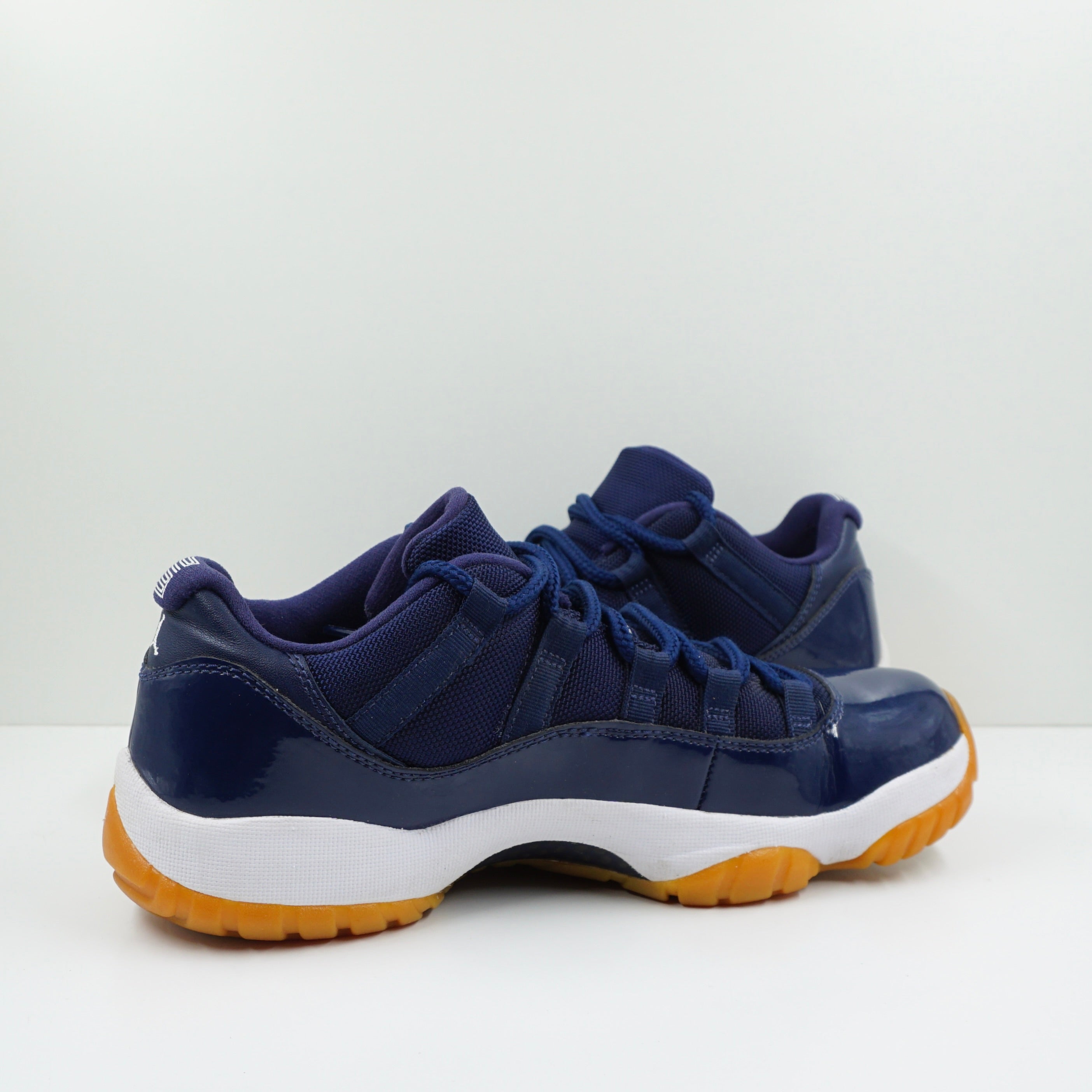 Jordan 11 Retro Low Midnight Navy