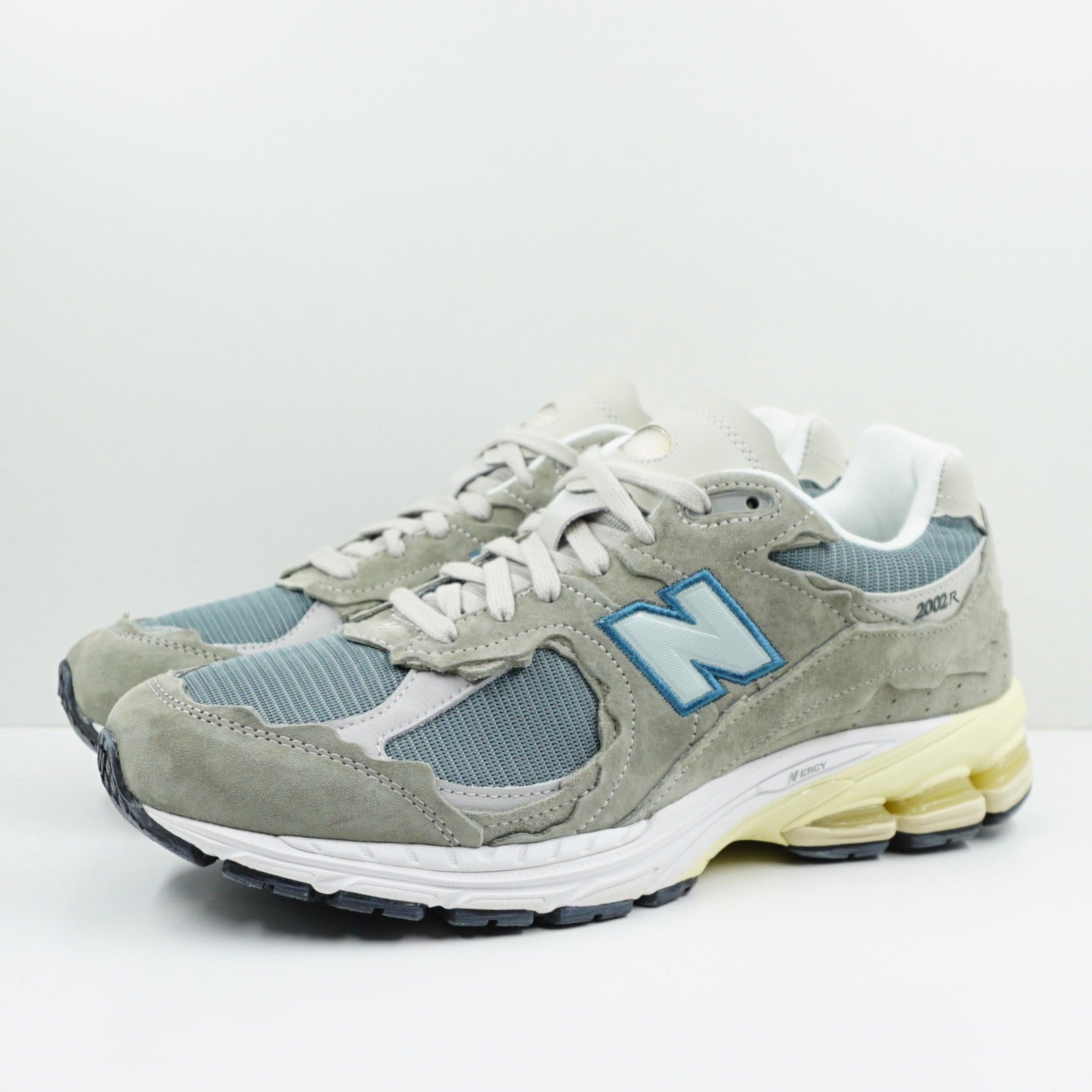 New Balance 2002R Protection Pack Mirage Grey