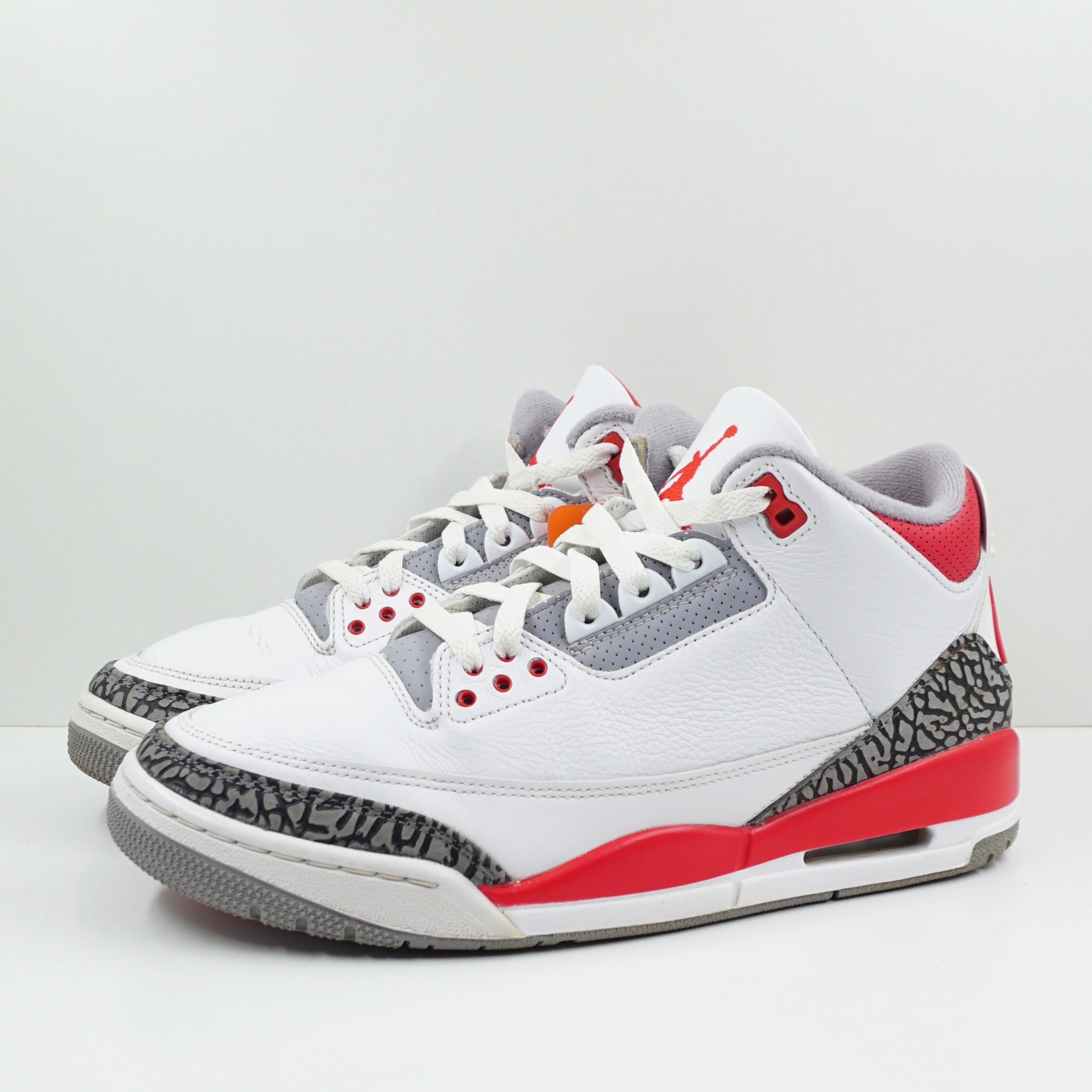 Jordan 3 Retro Fire Red (2022)