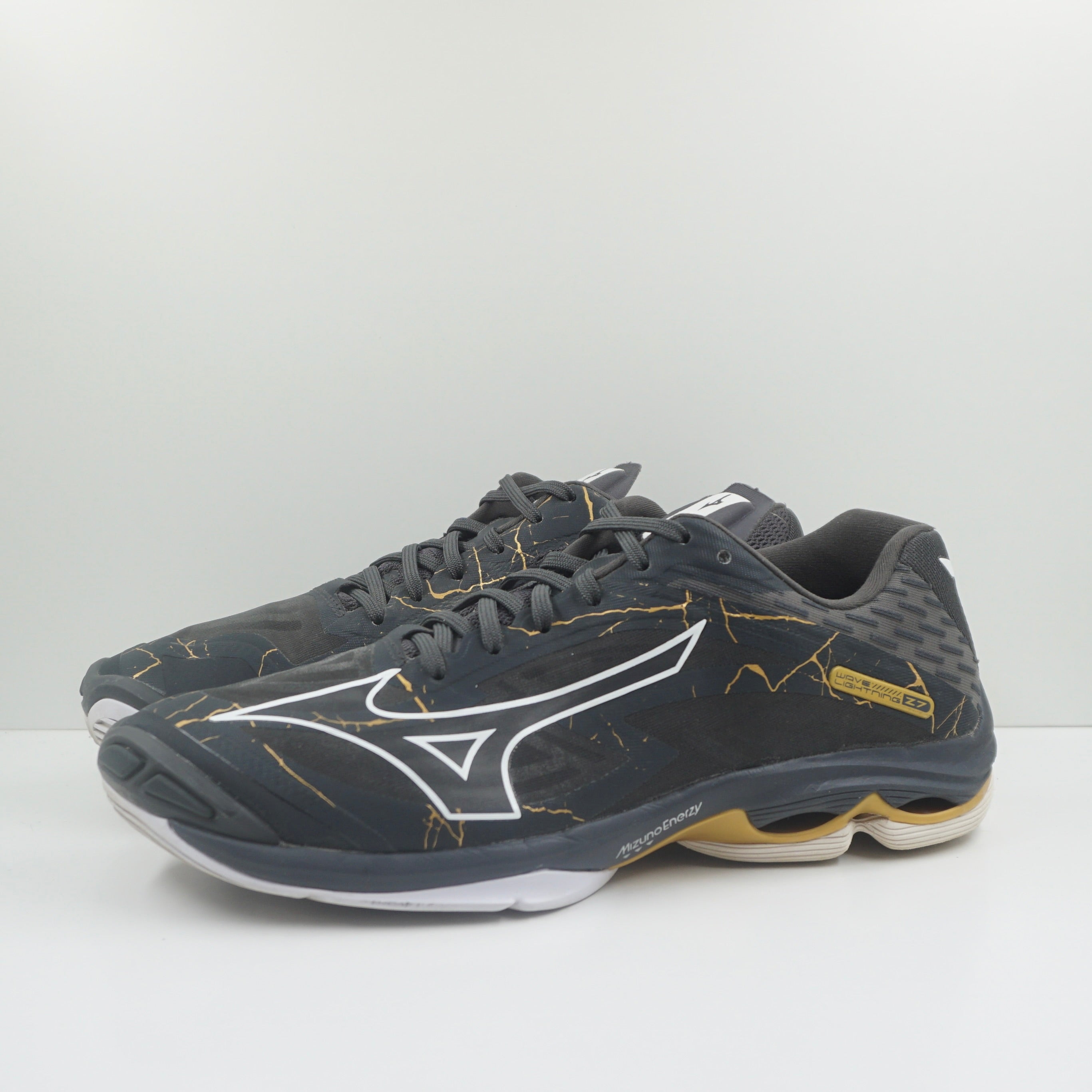 Mizuno Wave Lightning 27