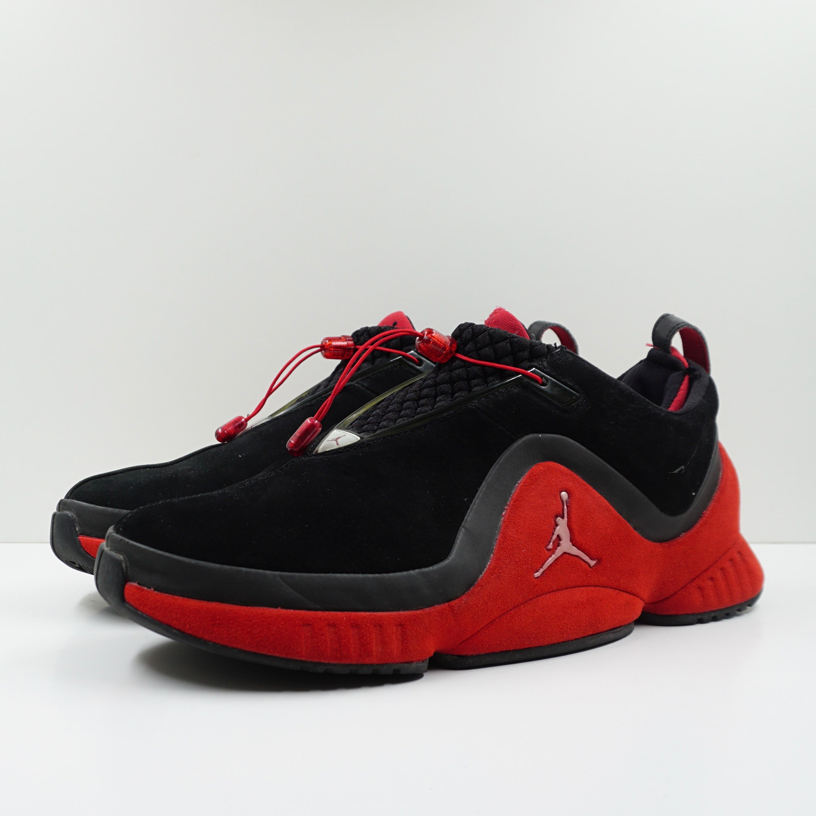 Jordan Trunner Attack Bred (2004)