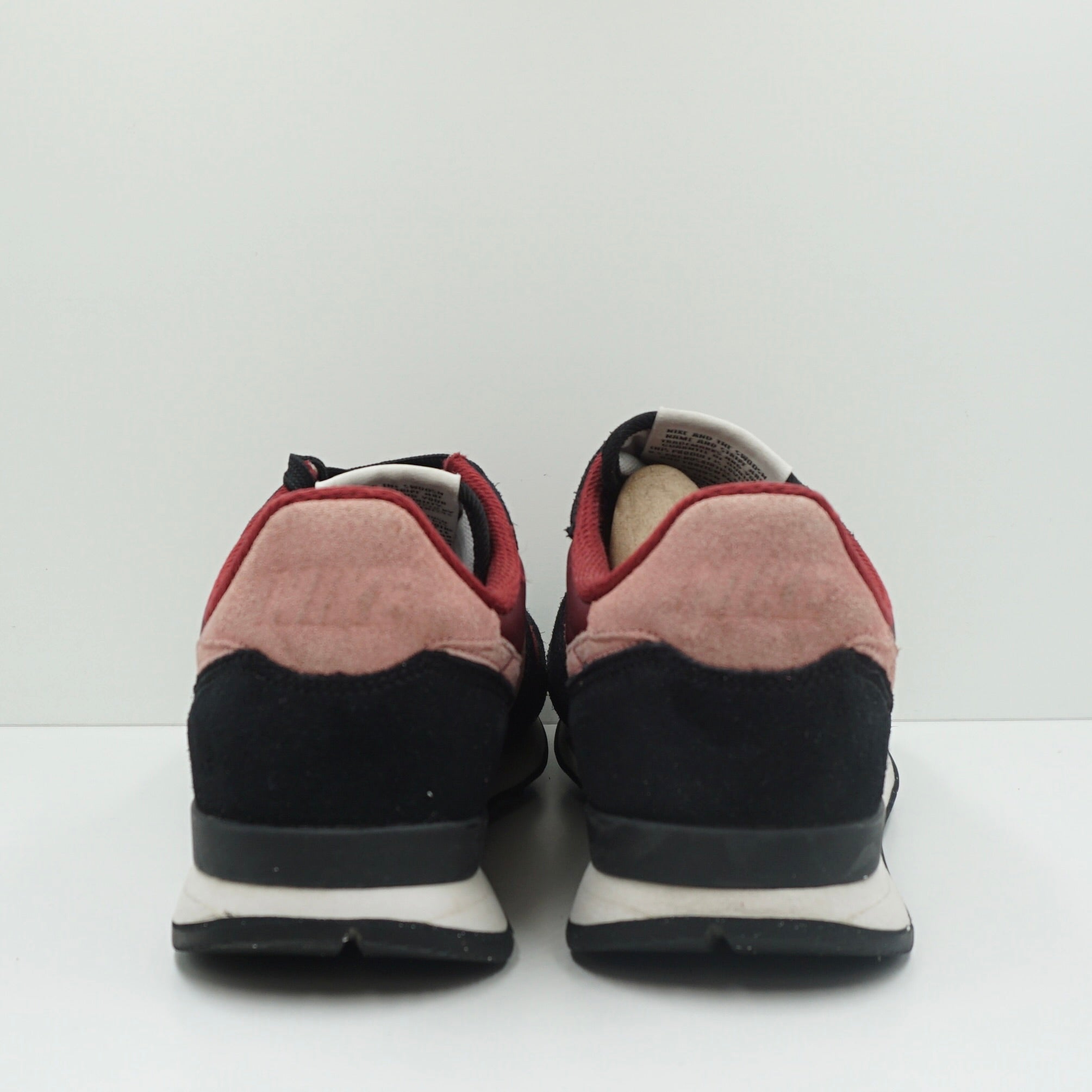 Nike Internationalist Red Black ID (W)