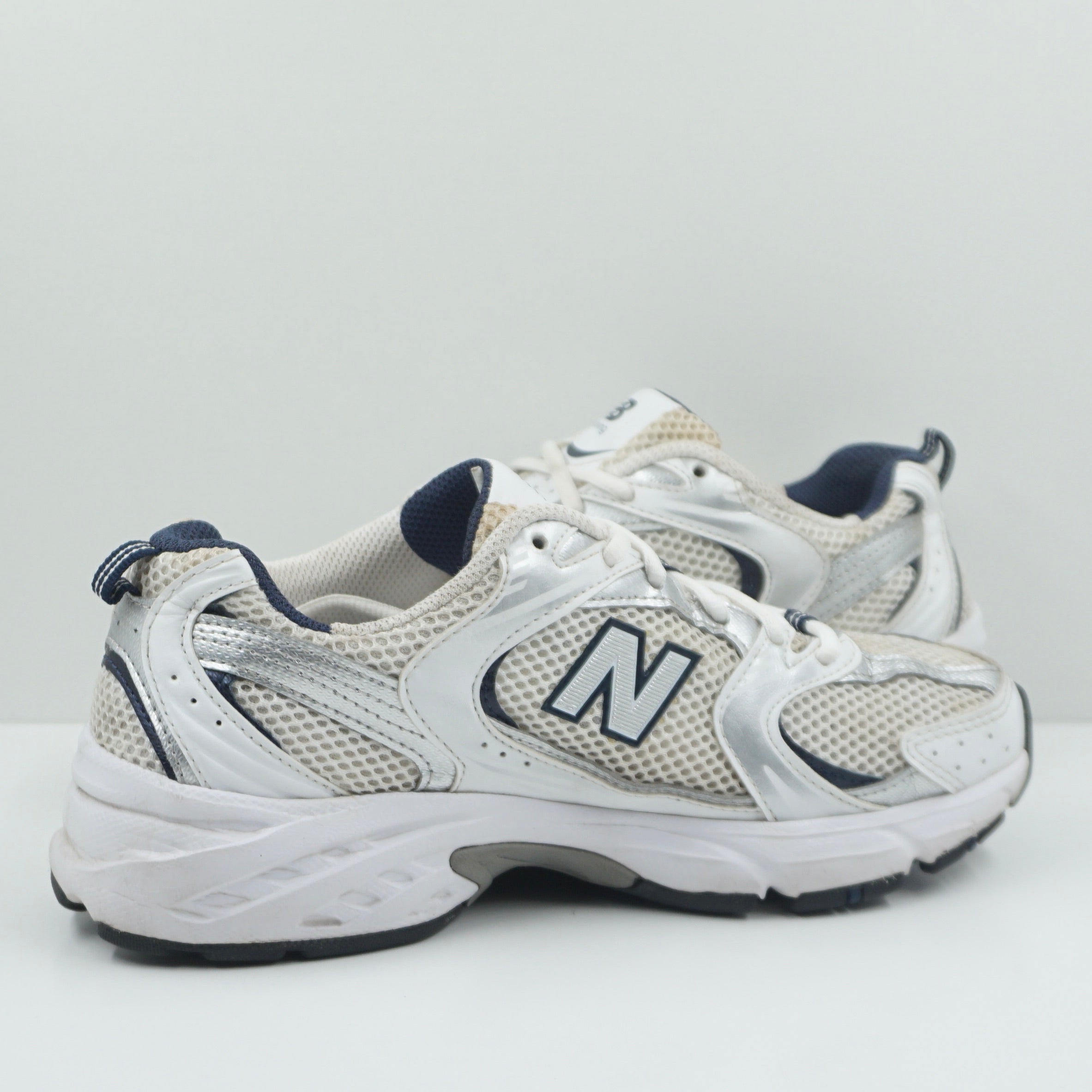 New Balance 530 White Silver Navy