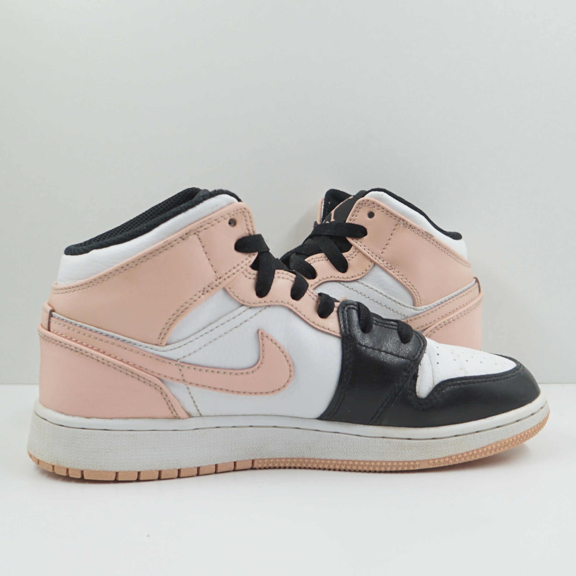 Jordan 1 Mid Arctic Orange Black Toe (GS)