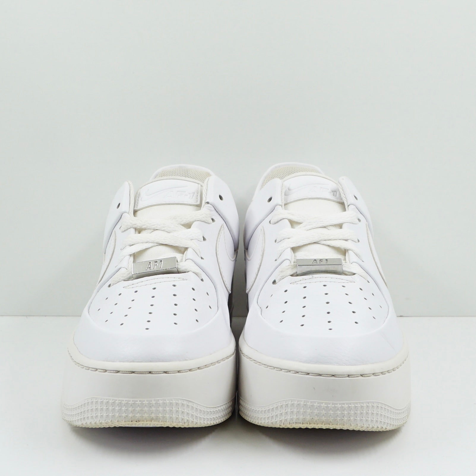 Nike Air Force 1 Sage Low Triple White (W)