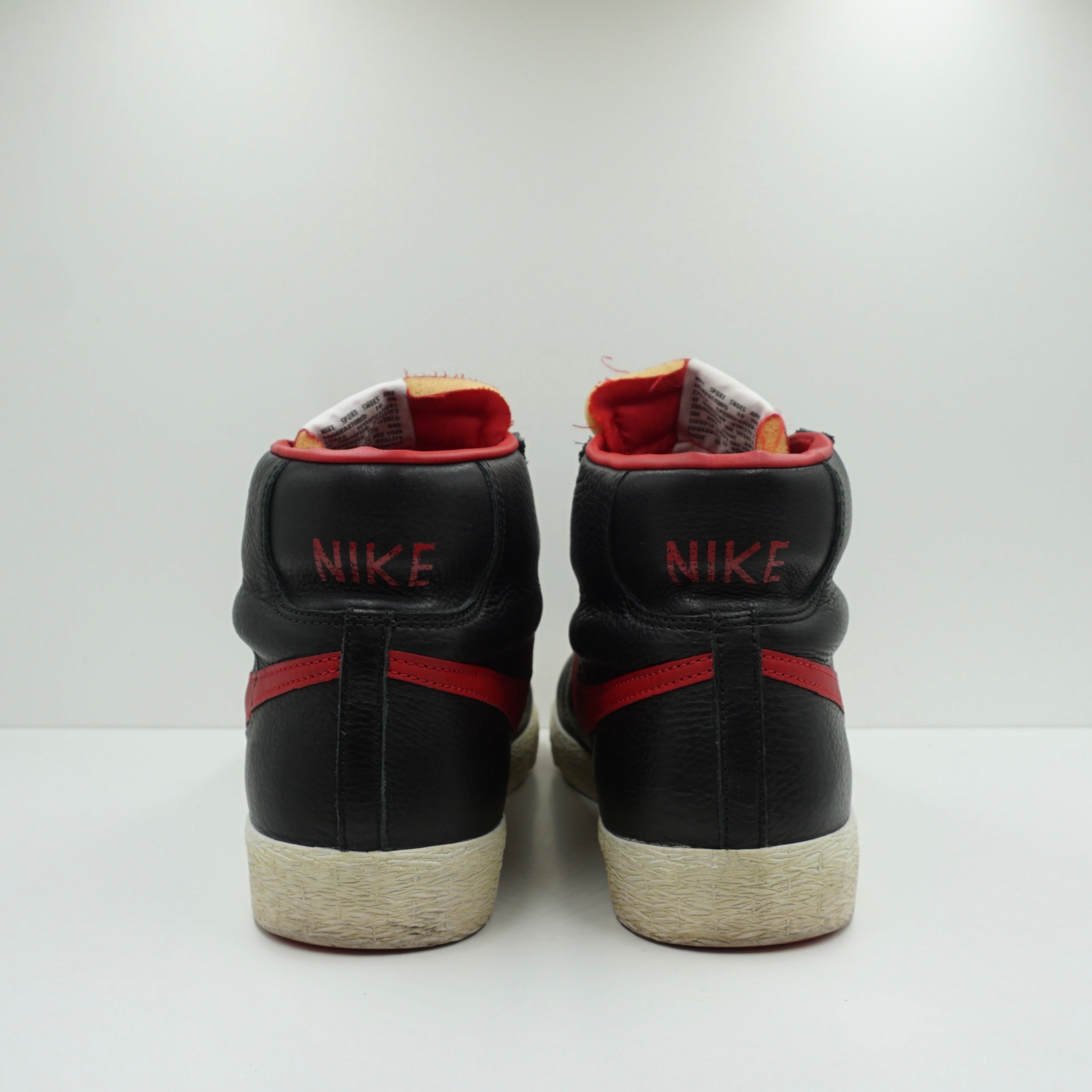 Nike Blazer Mid Premium Black Red