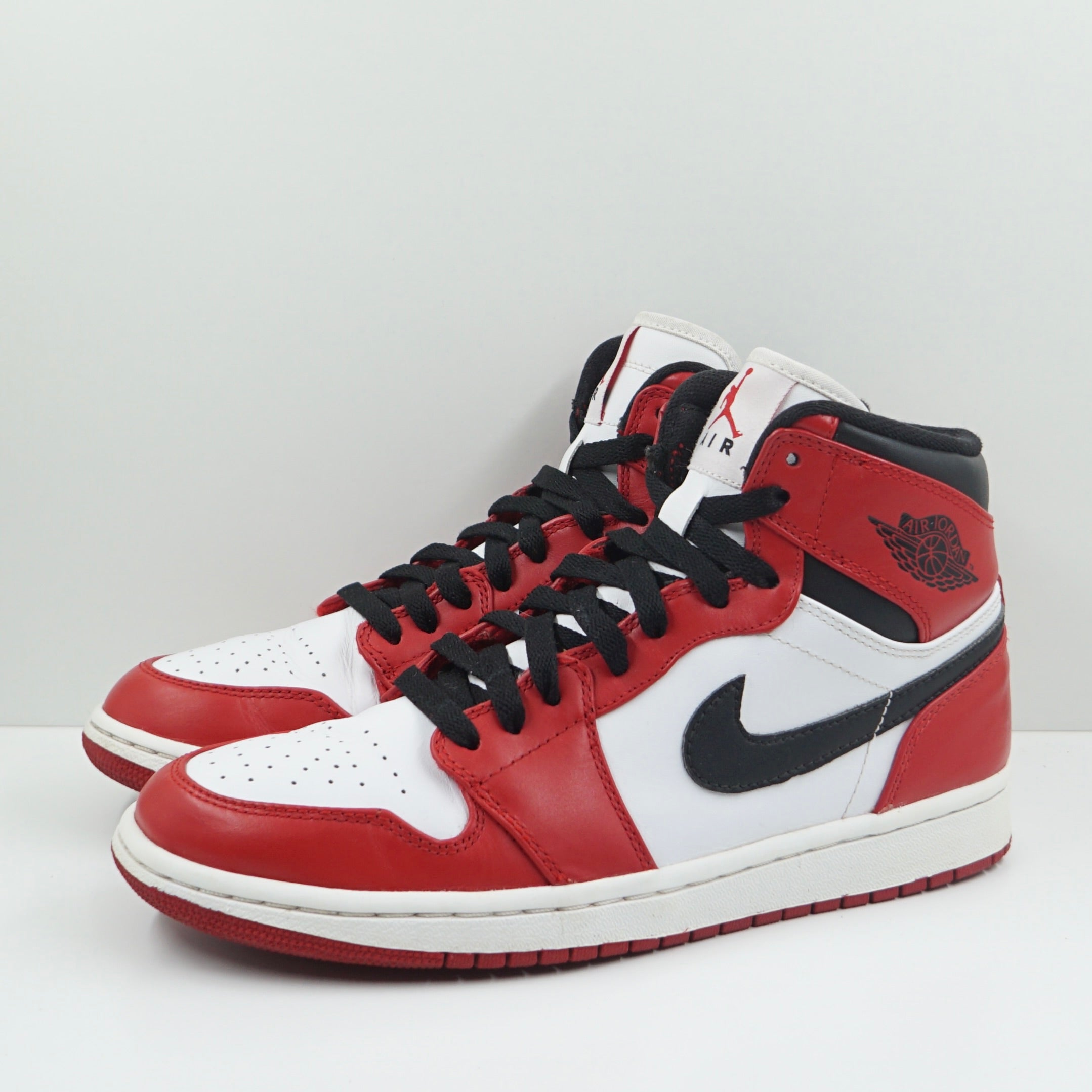 Jordan 1 Retro Chicago (2013)