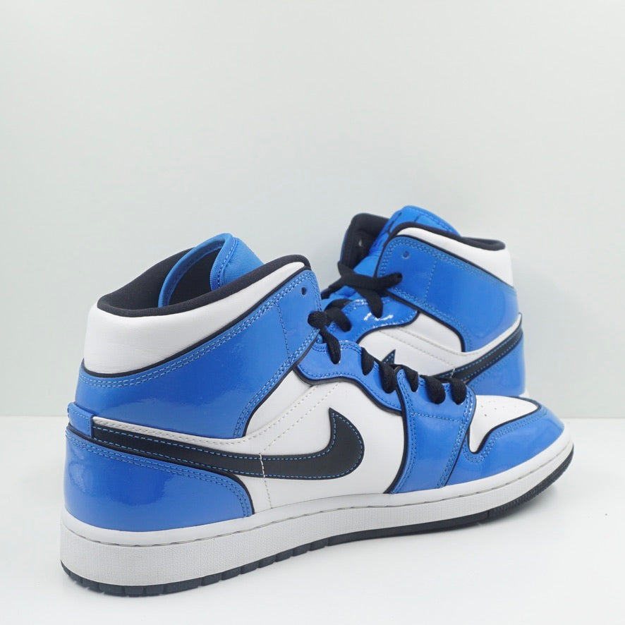 Jordan 1 Mid Signal Blue