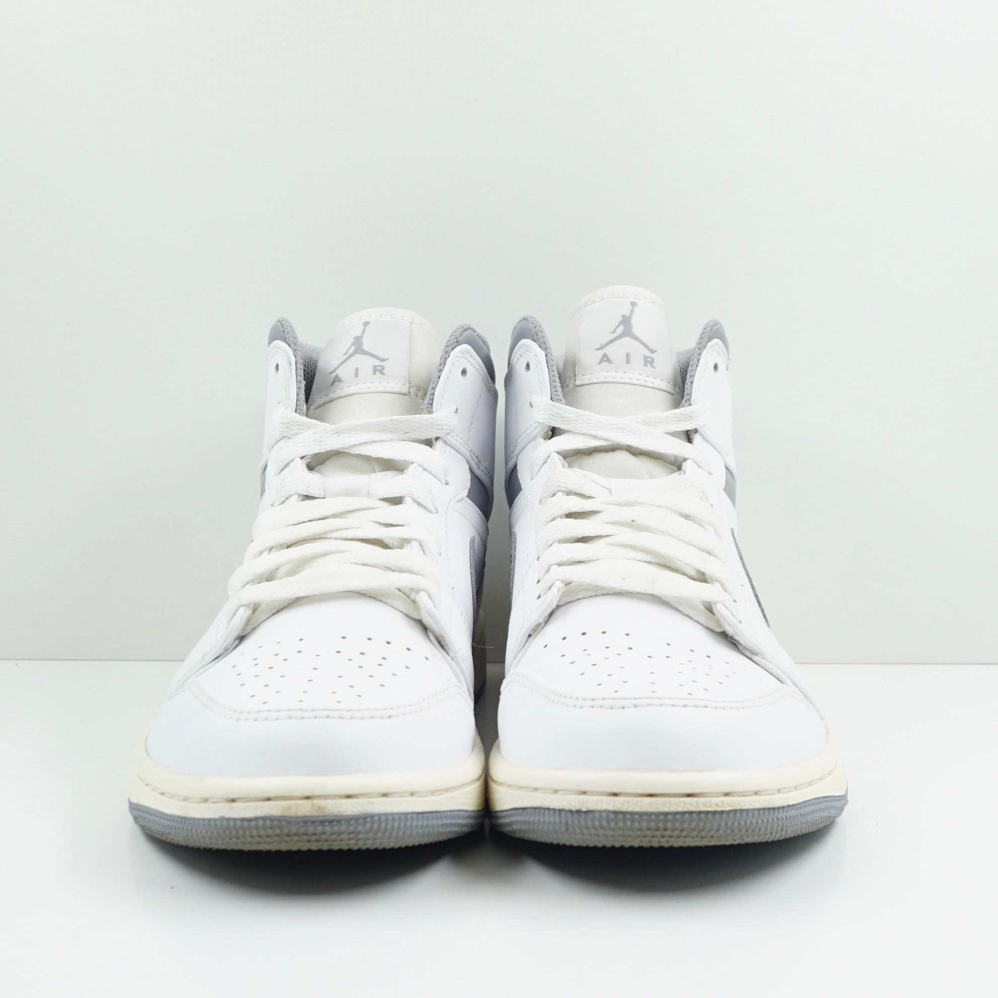 Jordan 1 Mid Neutral Grey