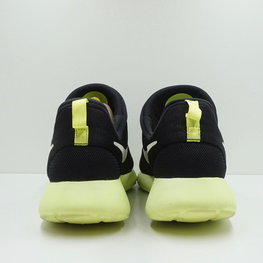 Nike Roshe Run Slip On Black Volt