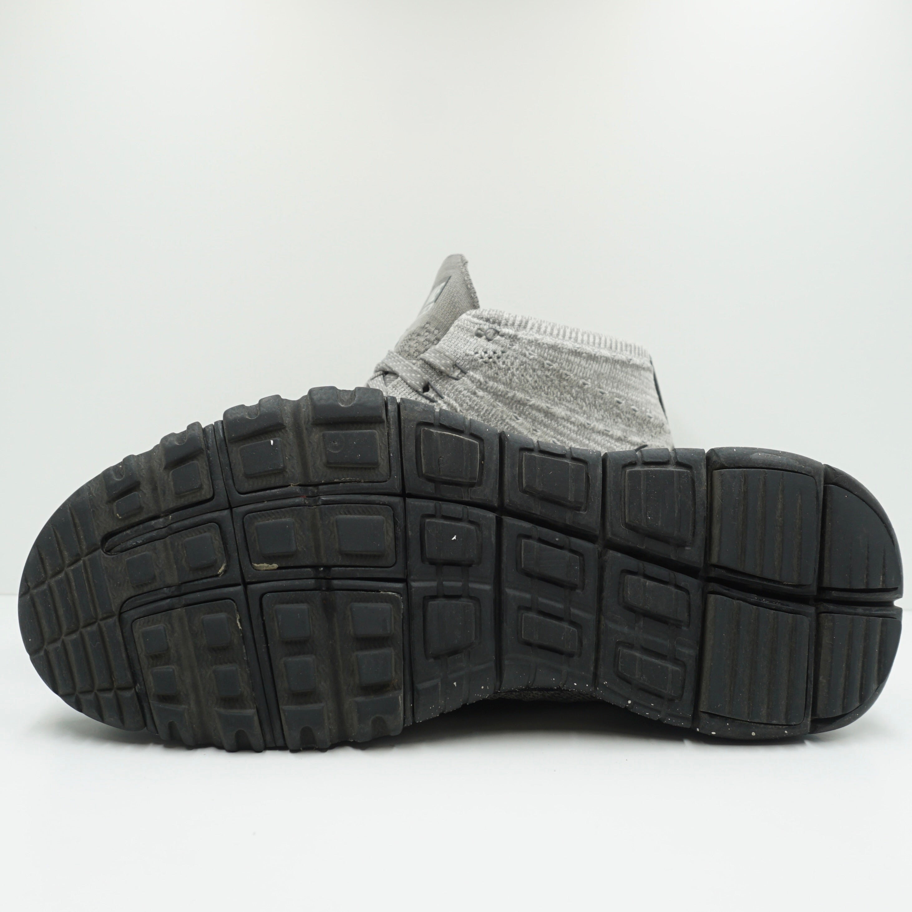 Nike Flyknit Trainer Chukka FSB Light Charcoal