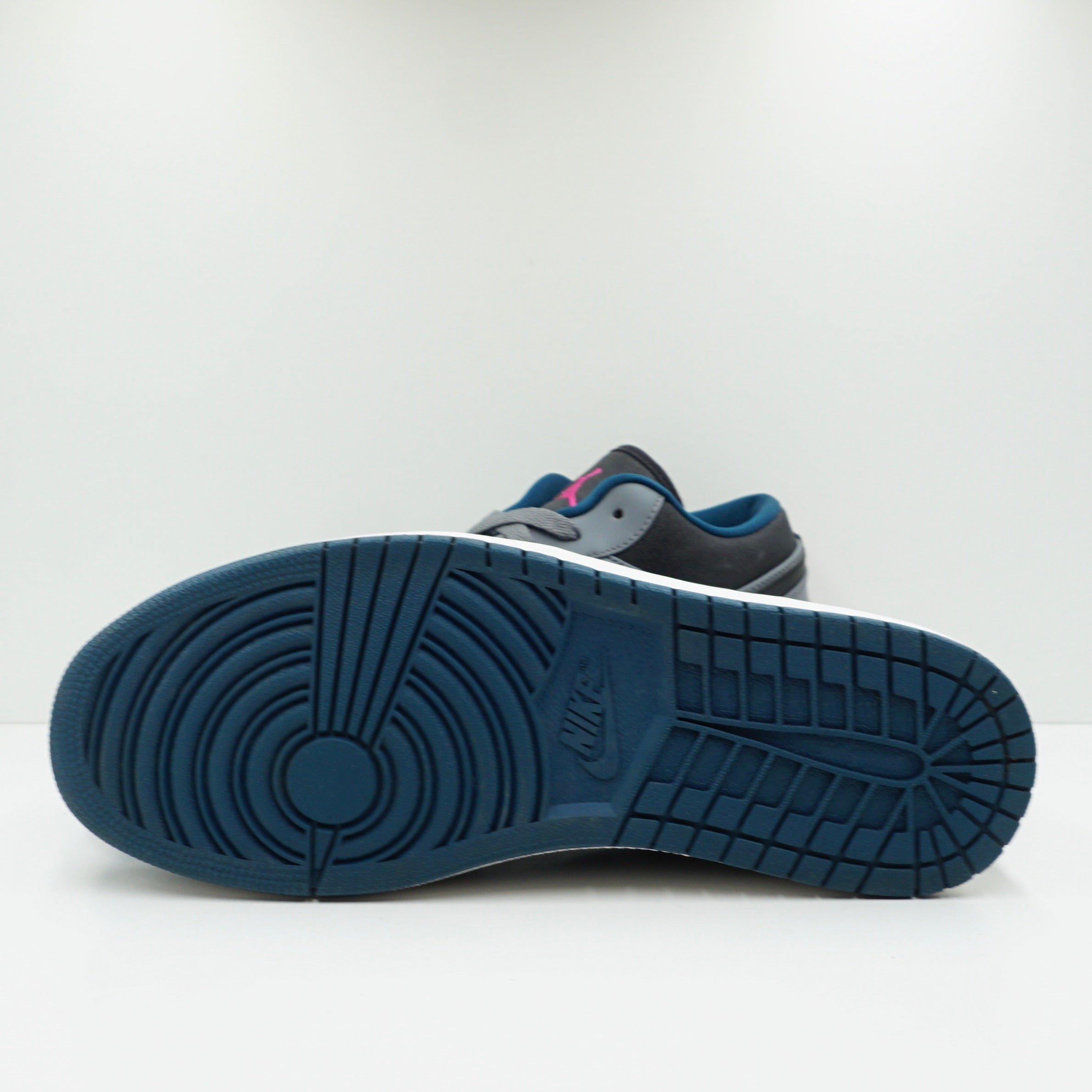 Jordan 1 Low Cool Grey Fusion Pink Space Blue