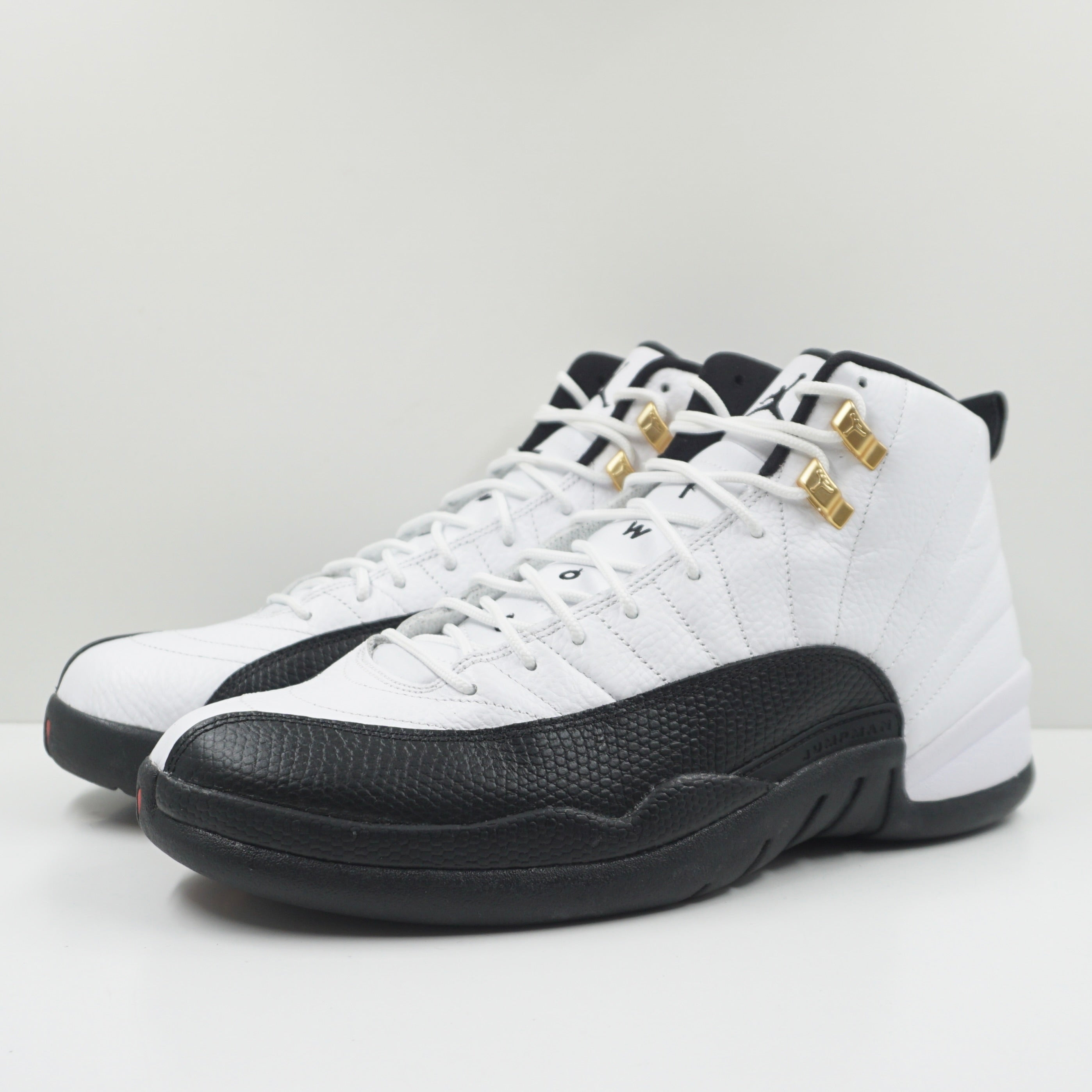 Jordan 12 Retro Taxi (2013)