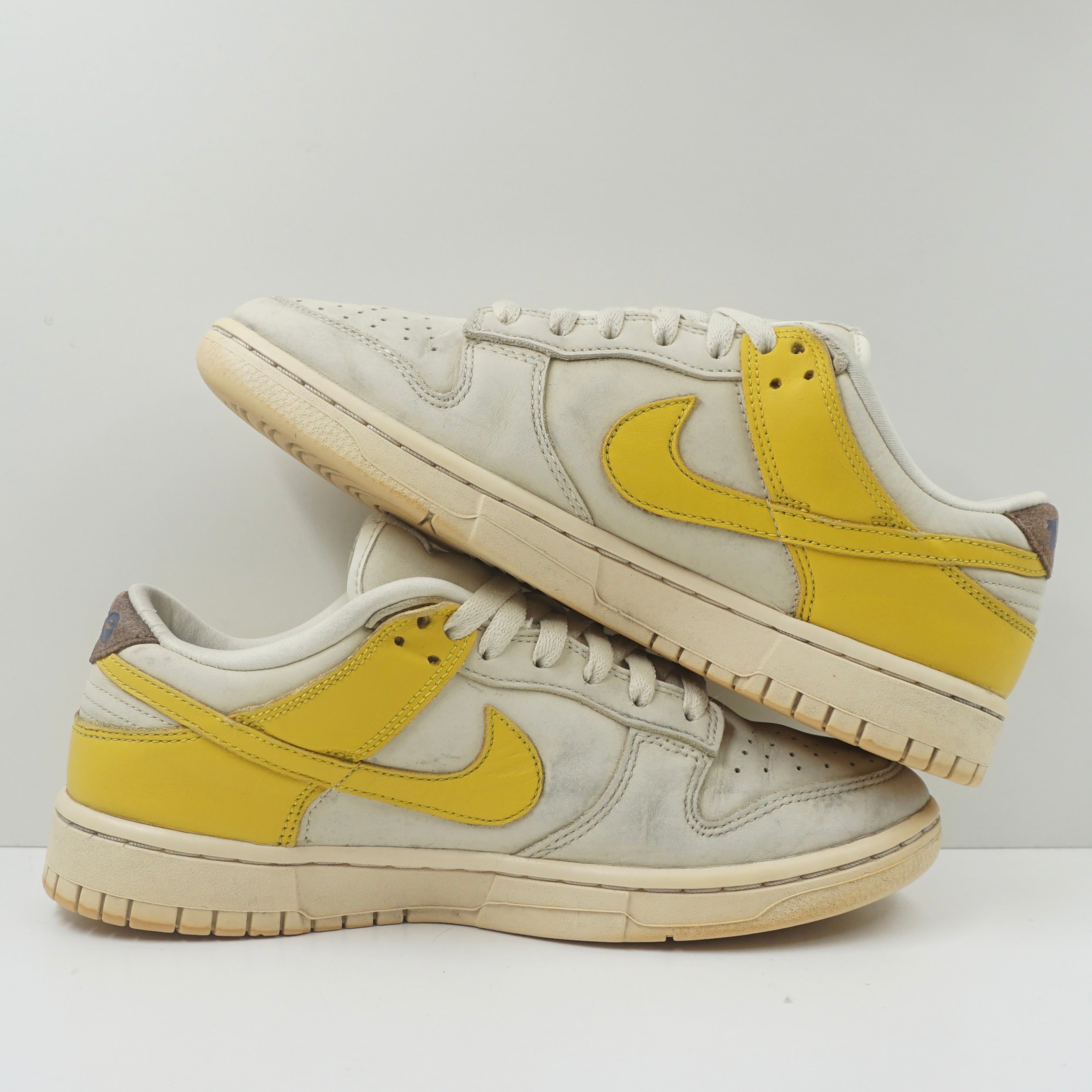 Nike Dunk Low LX Banana (W)