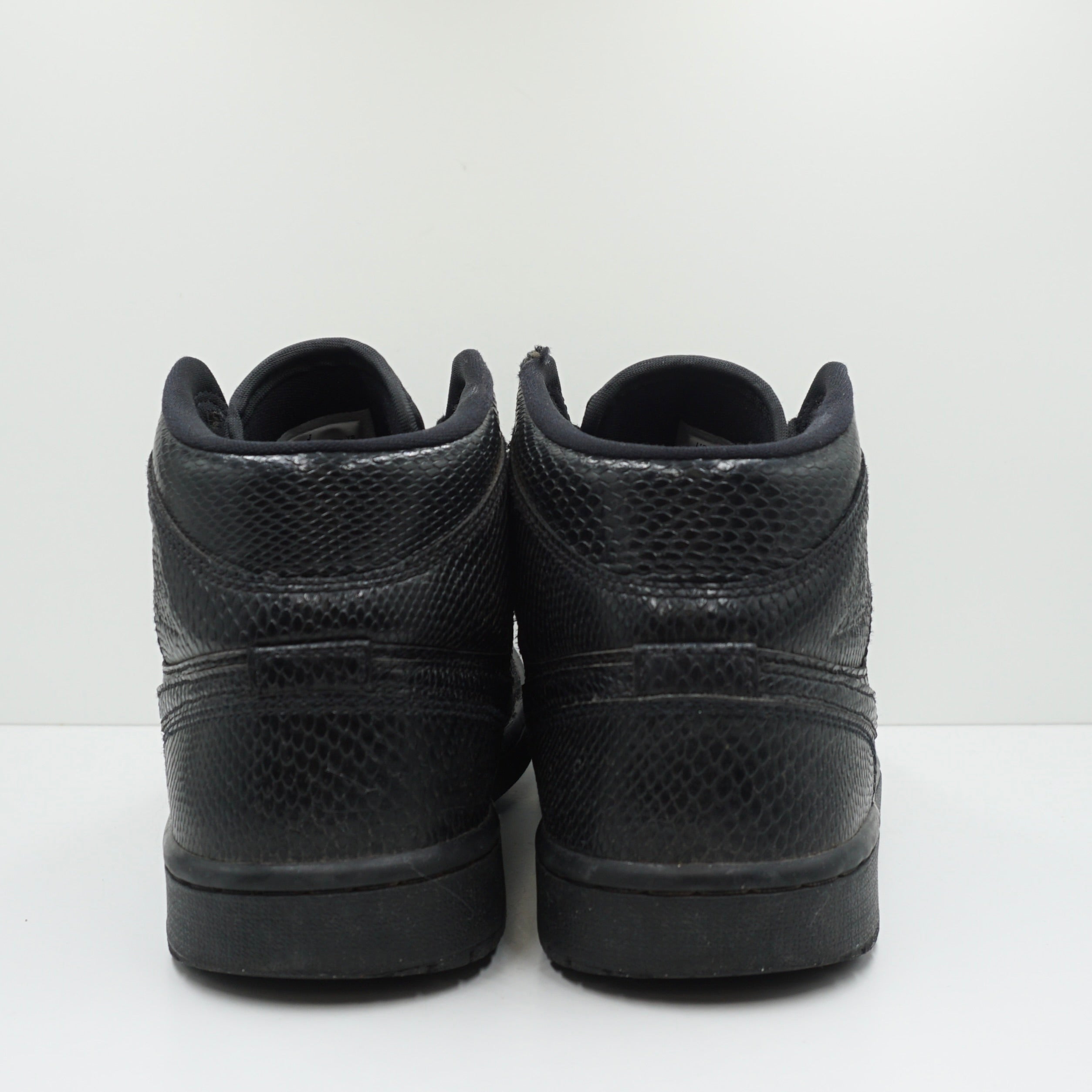 Jordan 1 Mid Black Snakeskin (W)
