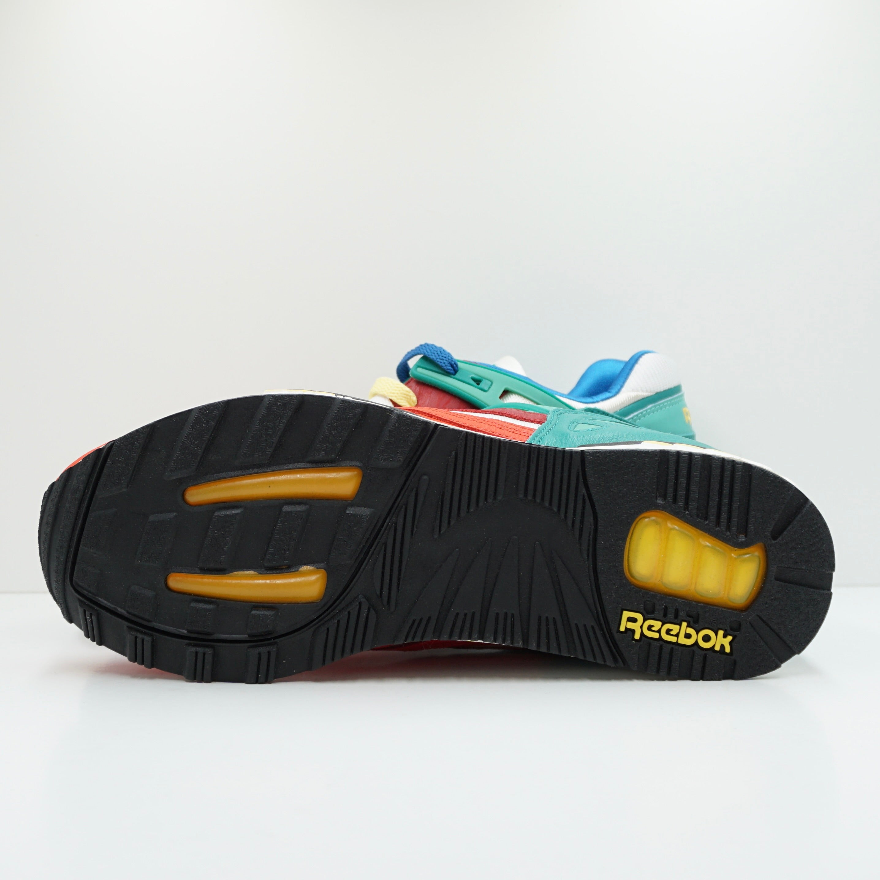 Reebok Sneakersnstuff x ERS 5000 White Red Turquoise