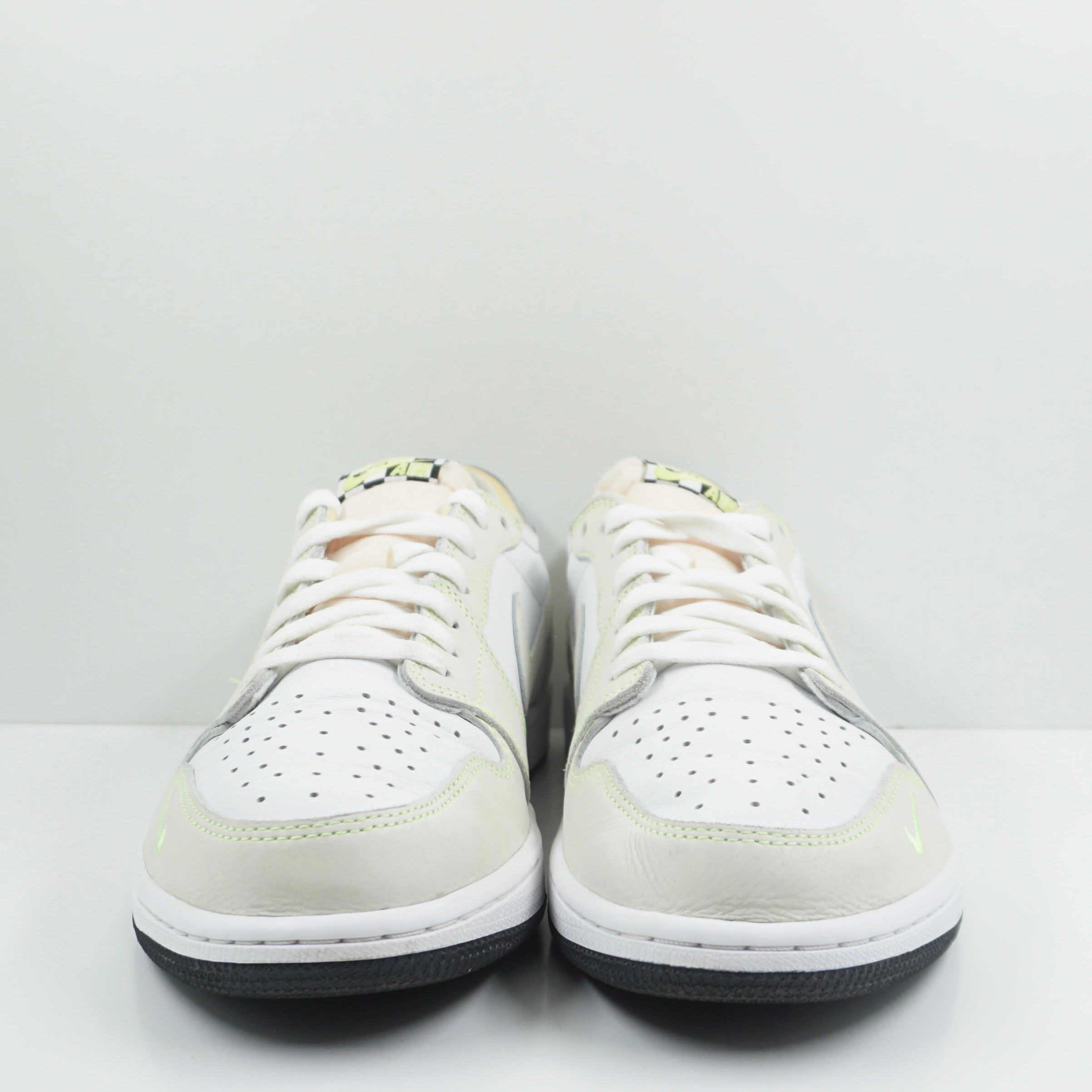 Jordan 1 Retro Low White Ghost Green Black