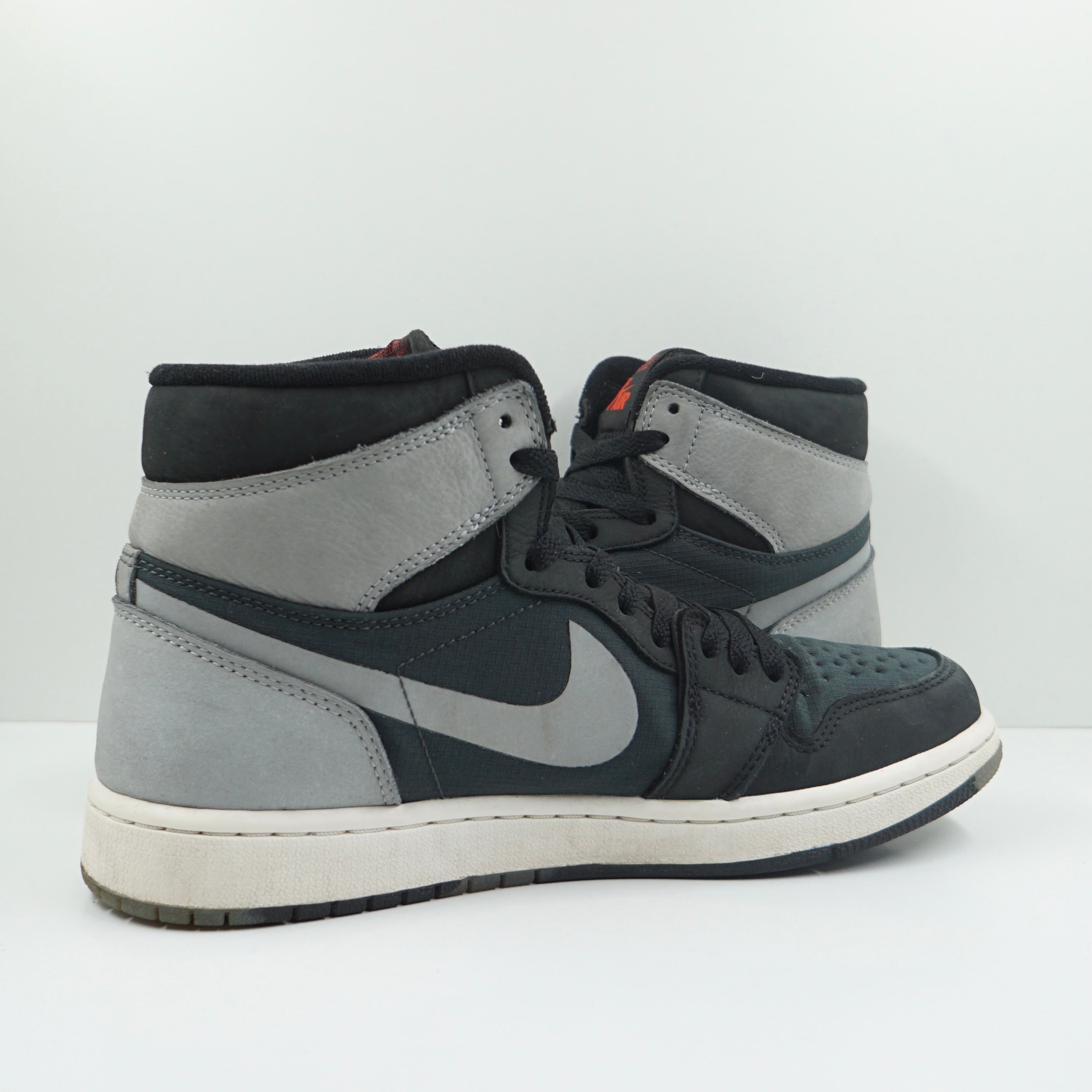 Jordan 1 Retro High Element Gore-Tex Black Particle Grey