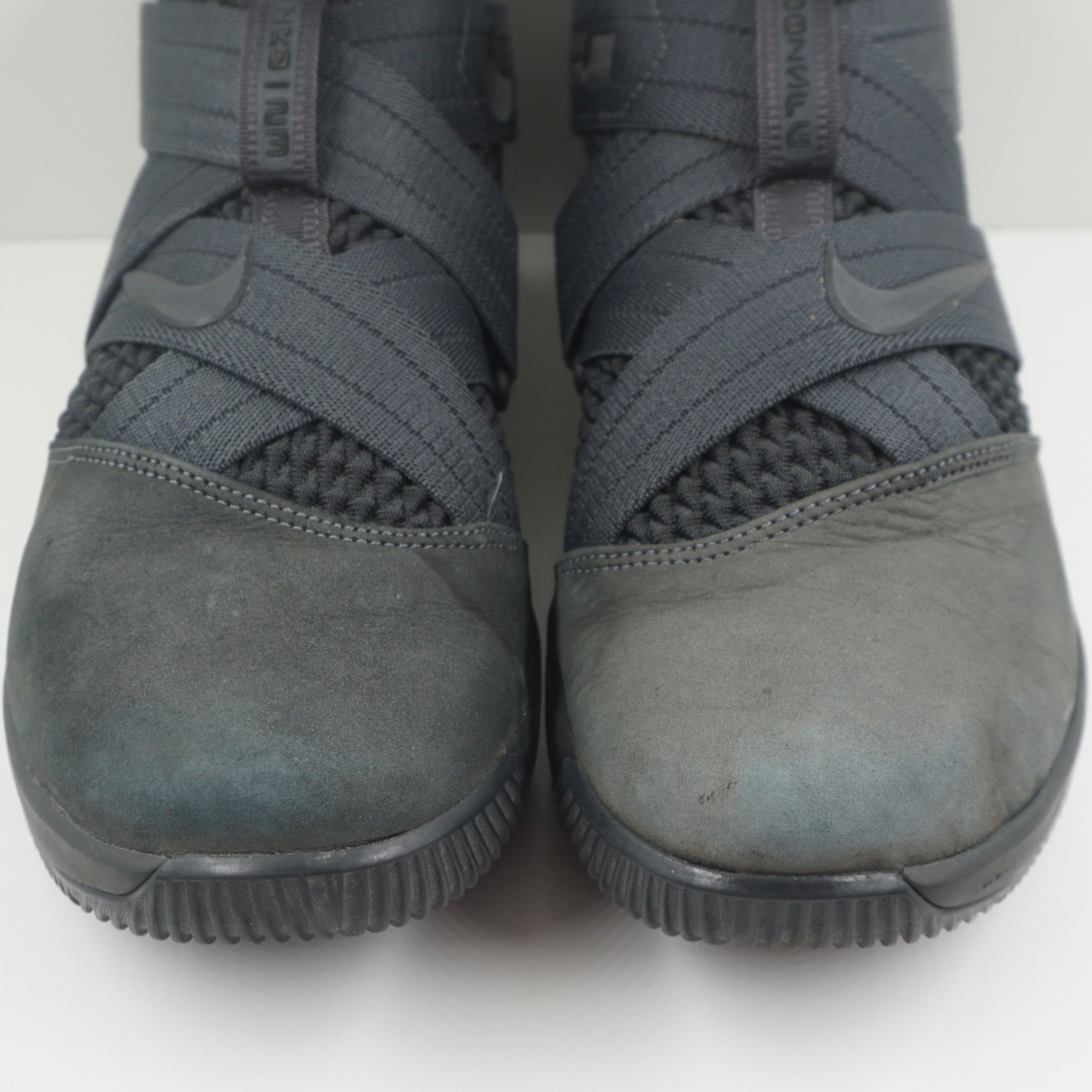 Nike LeBron Zoom Soldier 12 Dark 23