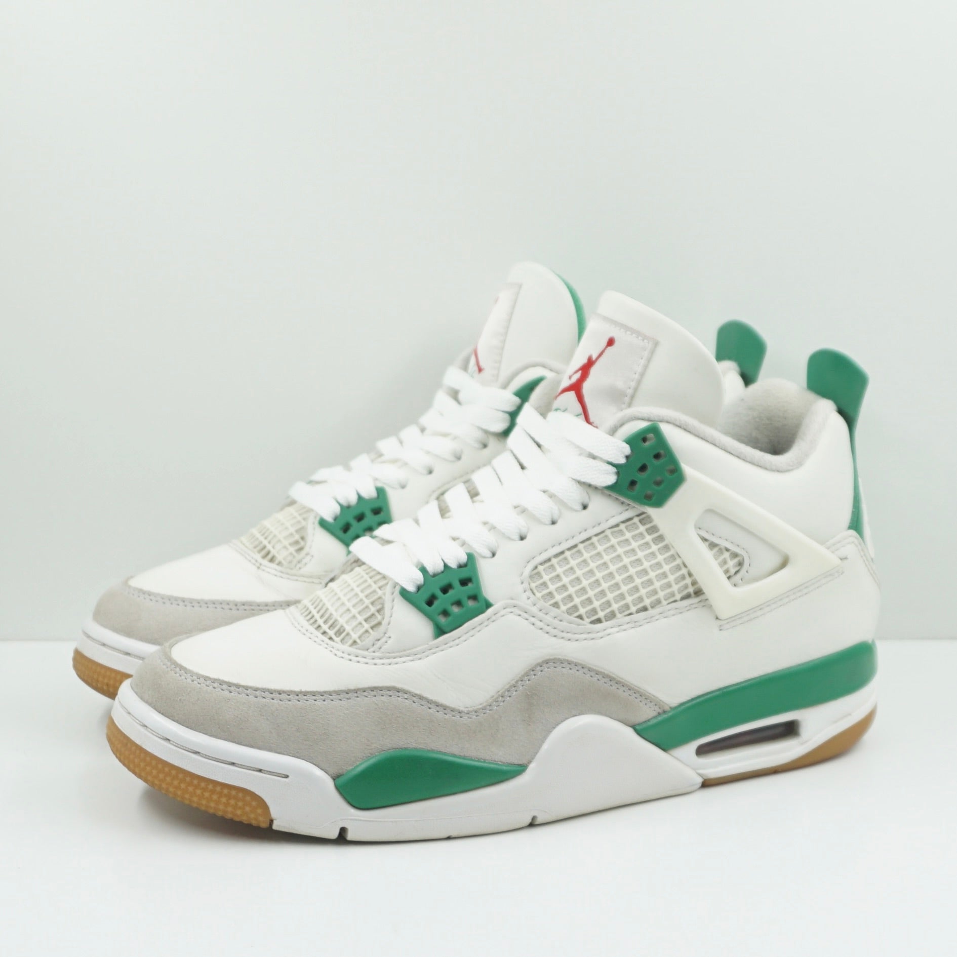 Jordan 4 Retro SB Pine Green