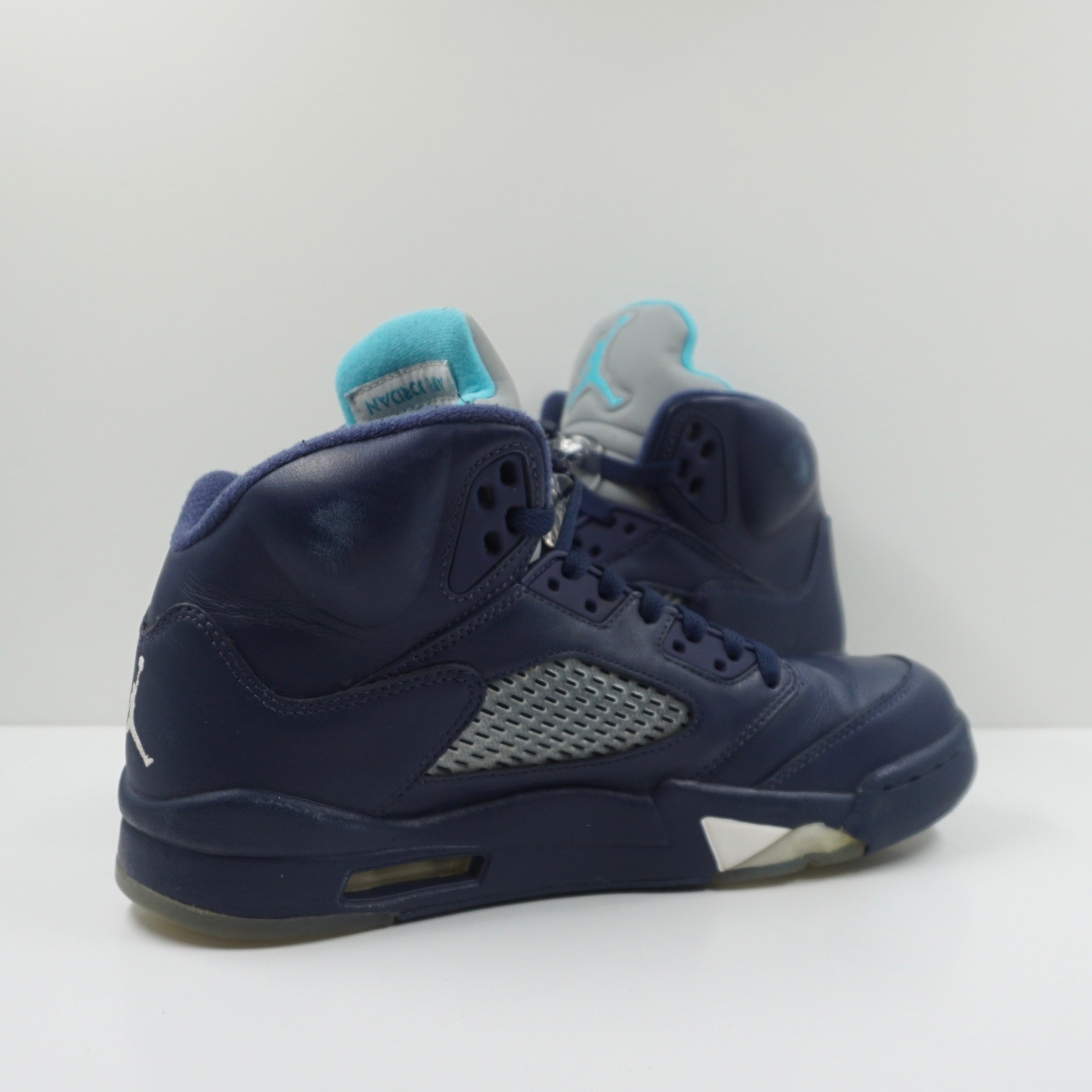 Jordan 5 Retro Pre-Grape