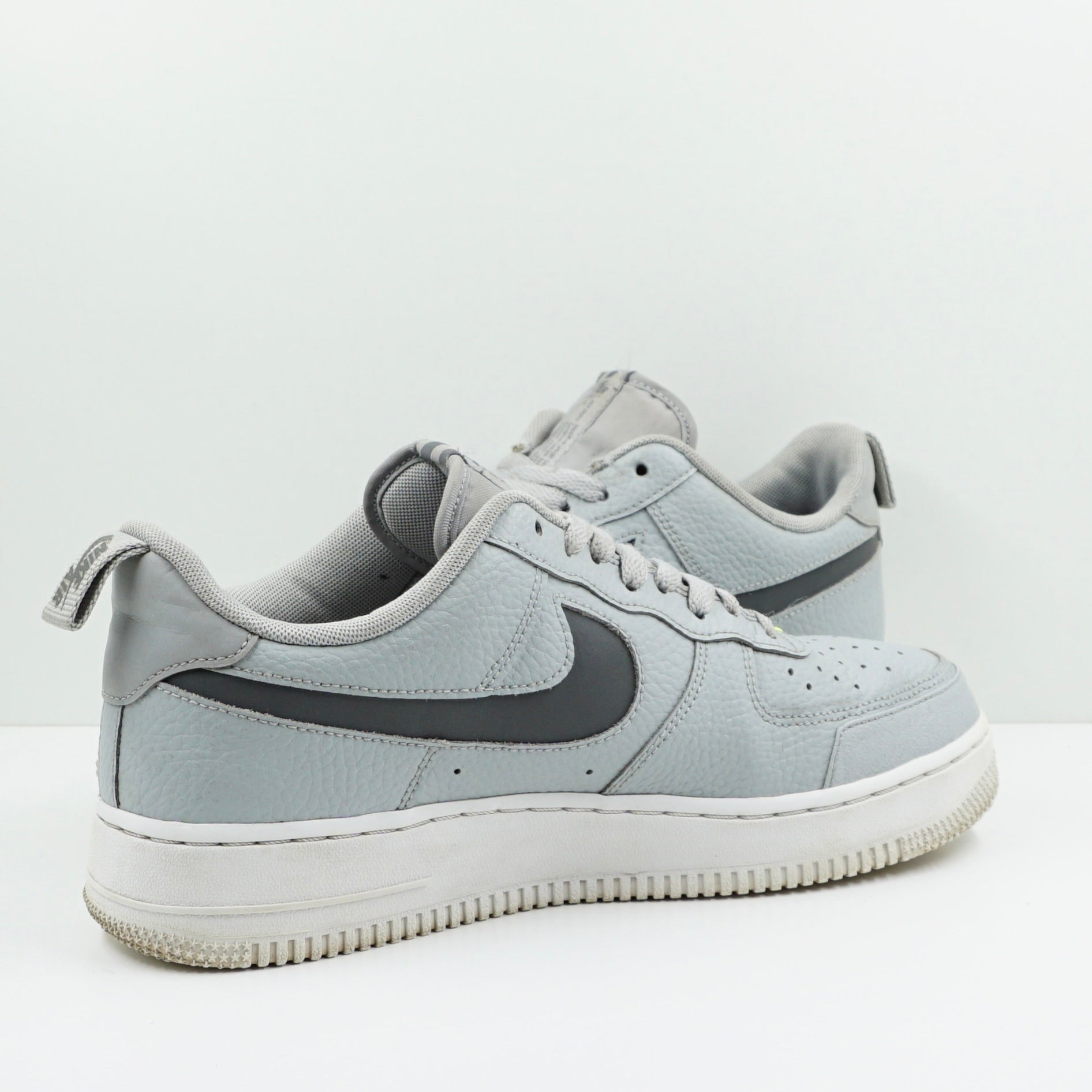 Nike Air Force 1 Low LV8 Light Smoke Grey