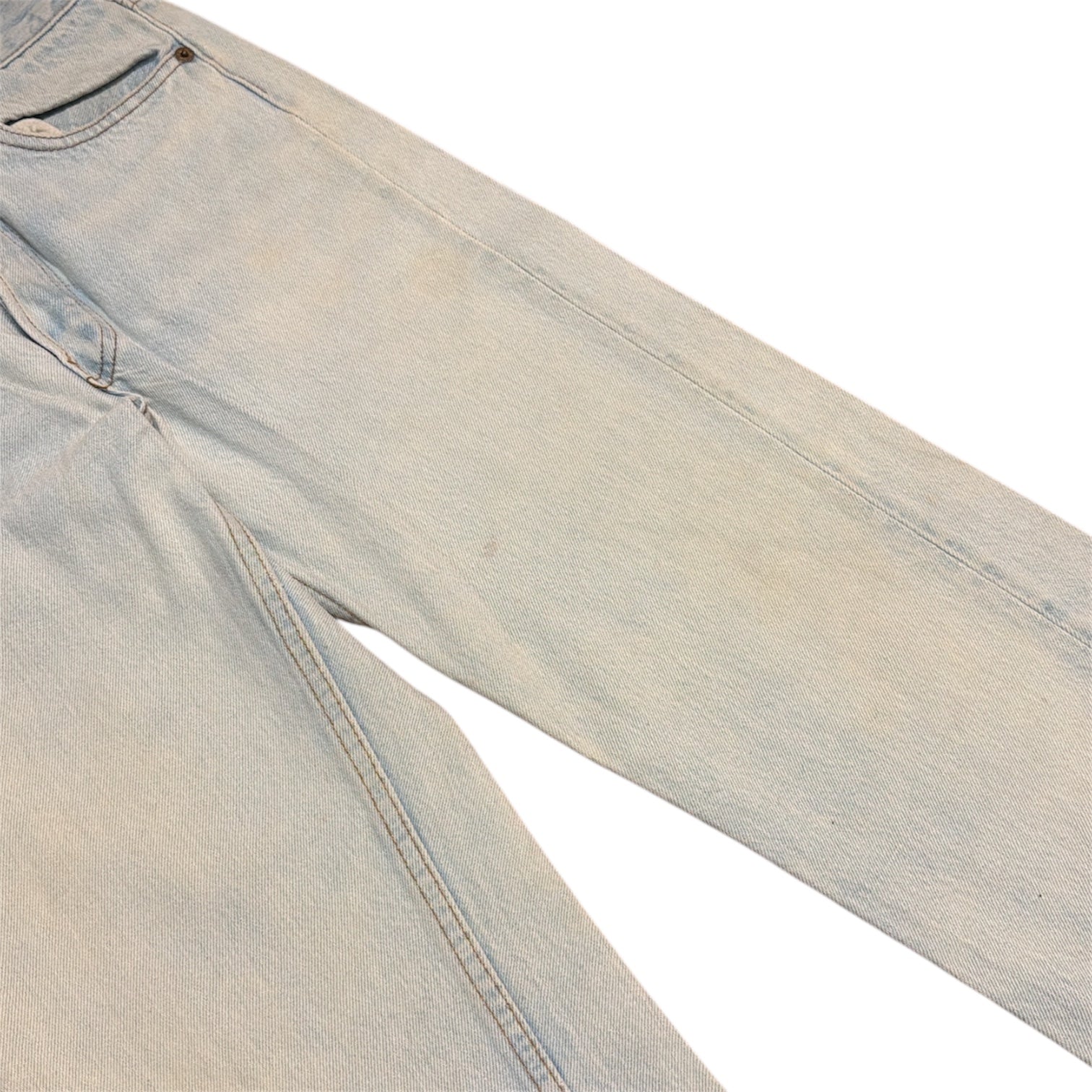Vintage Levi's Very Light Blue Jeans (W27/L32)