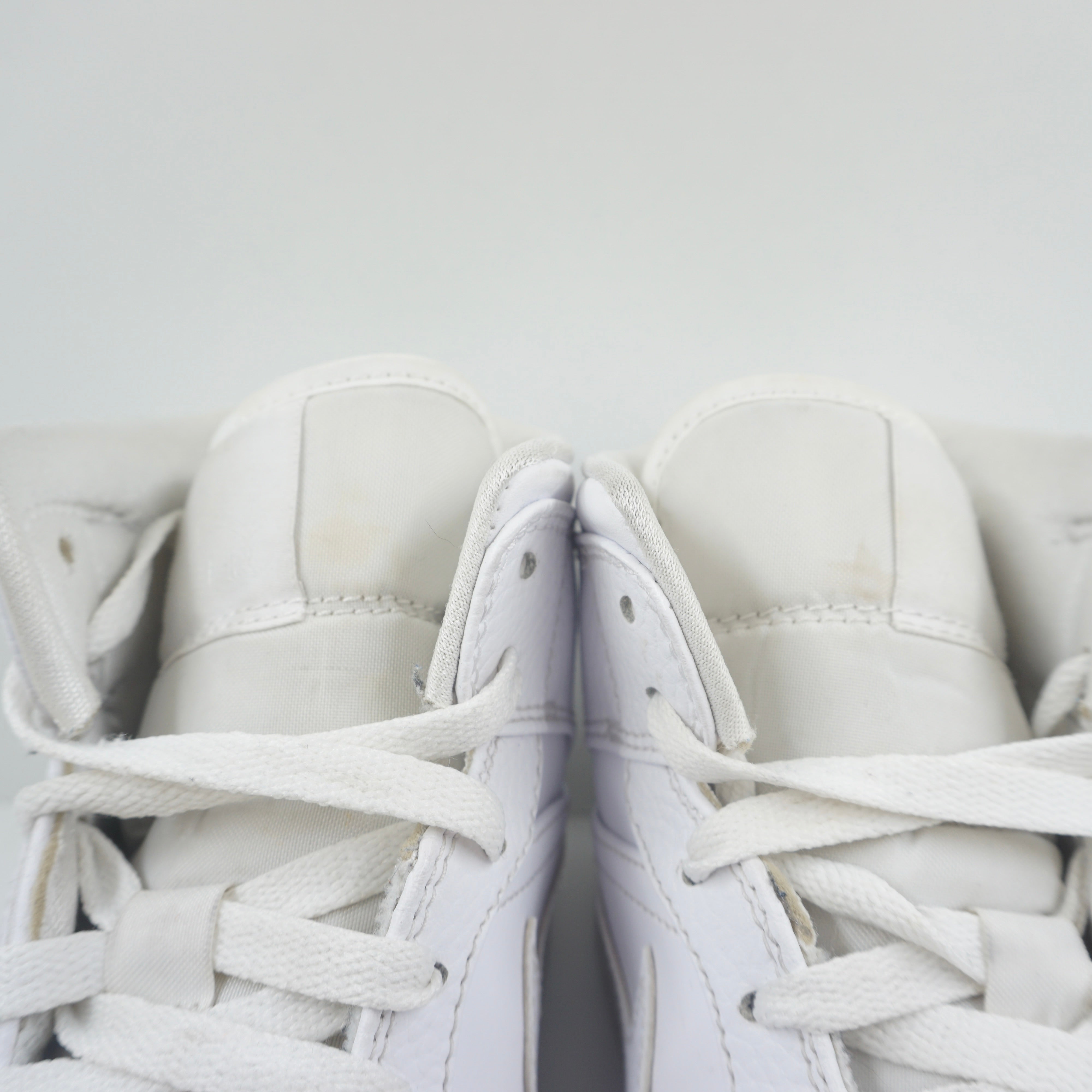 Jordan 1 Mid Triple White 2.0 (2020)