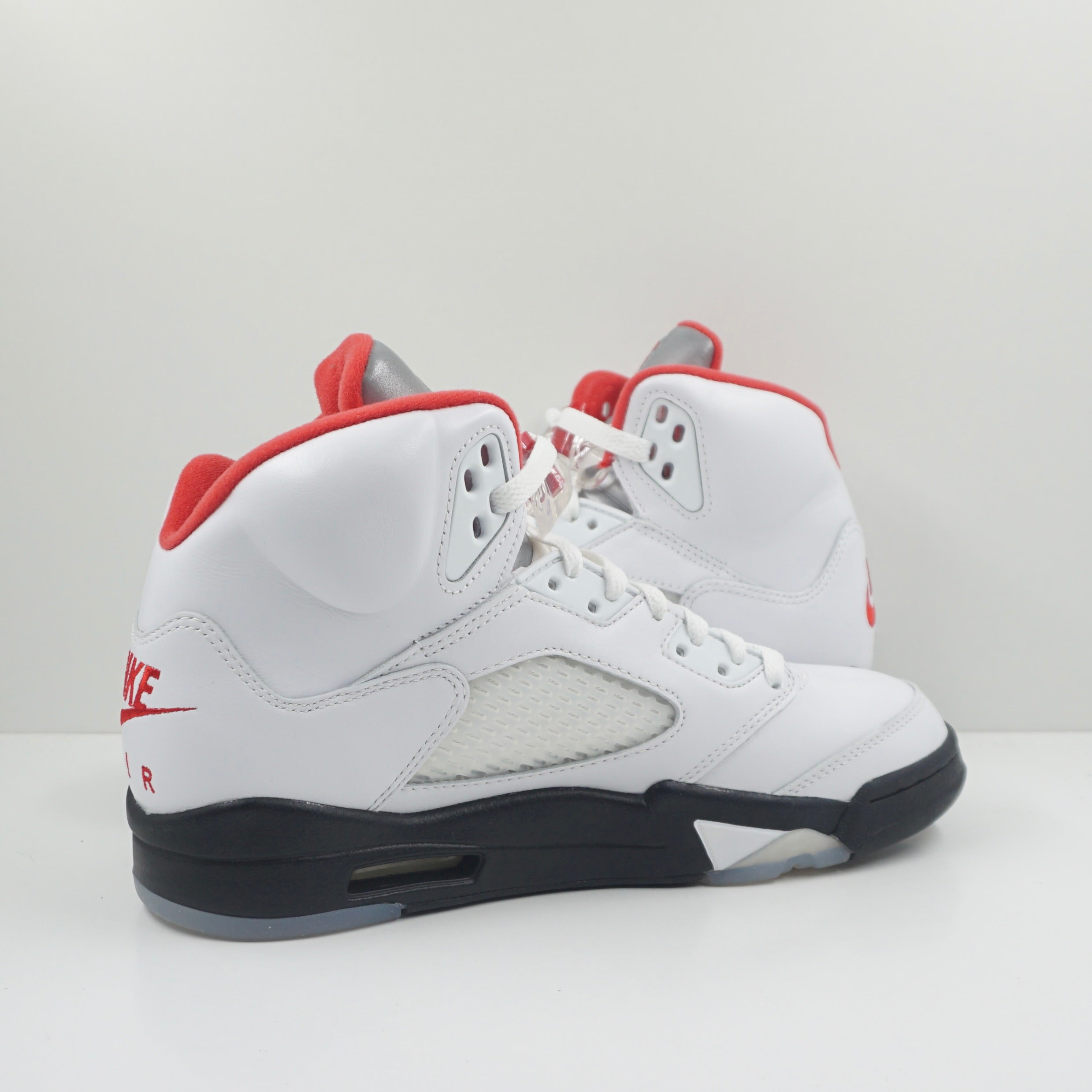 Jordan 5 Retro Fire Red Silver Tongue (2020)