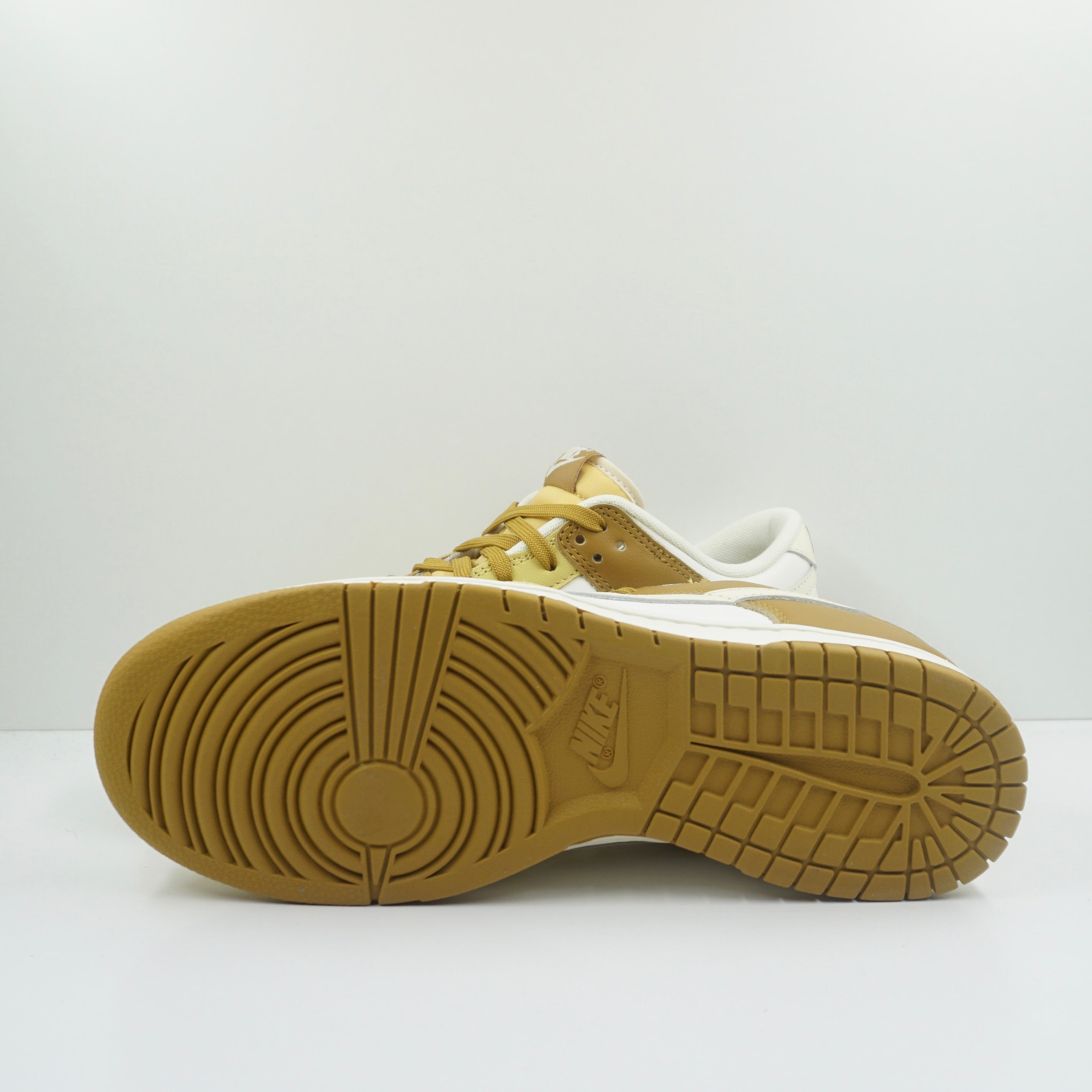 Nike Dunk Low Retro Bronzine